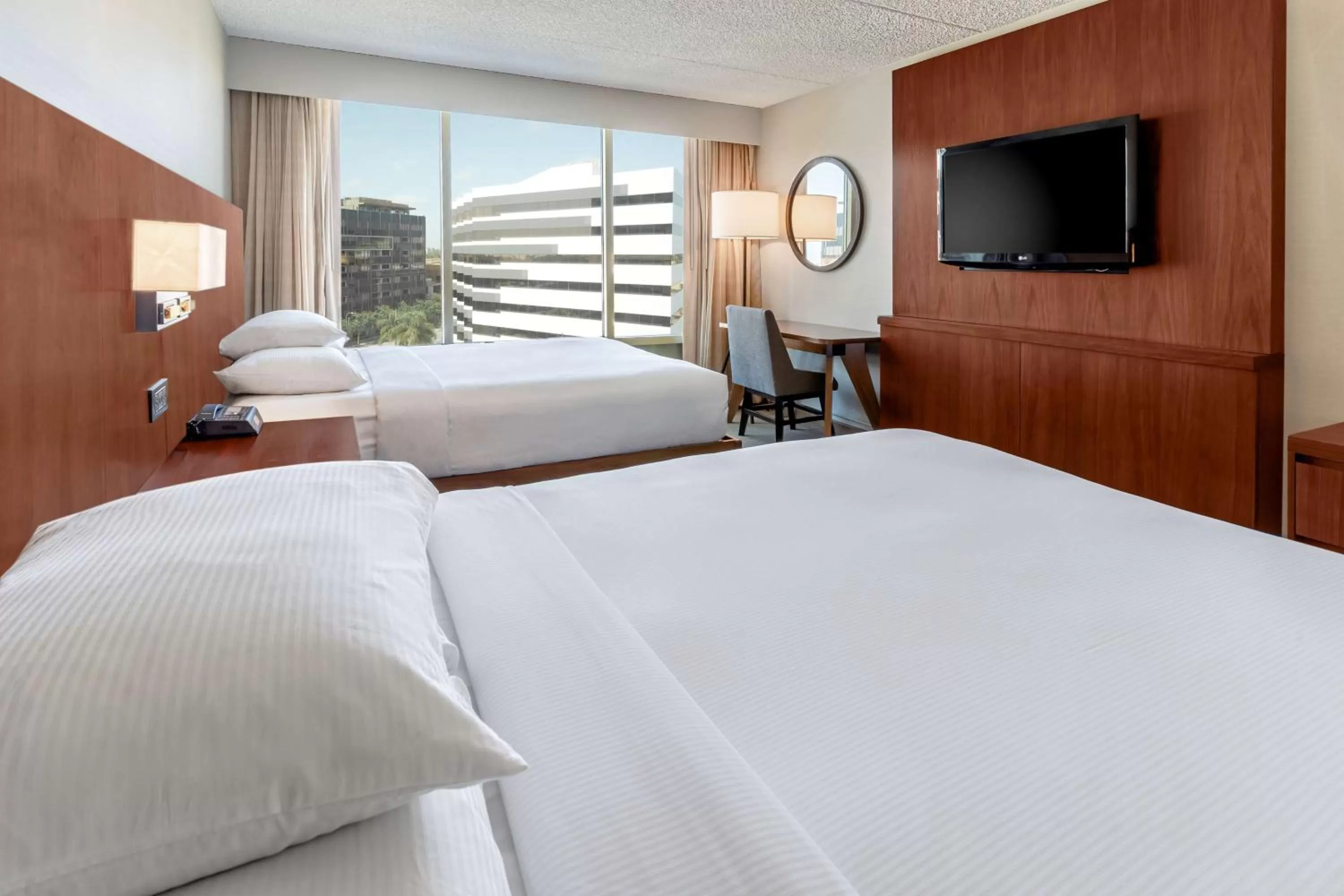 Queen Room with Two Queen Beds in Hilton Pasadena