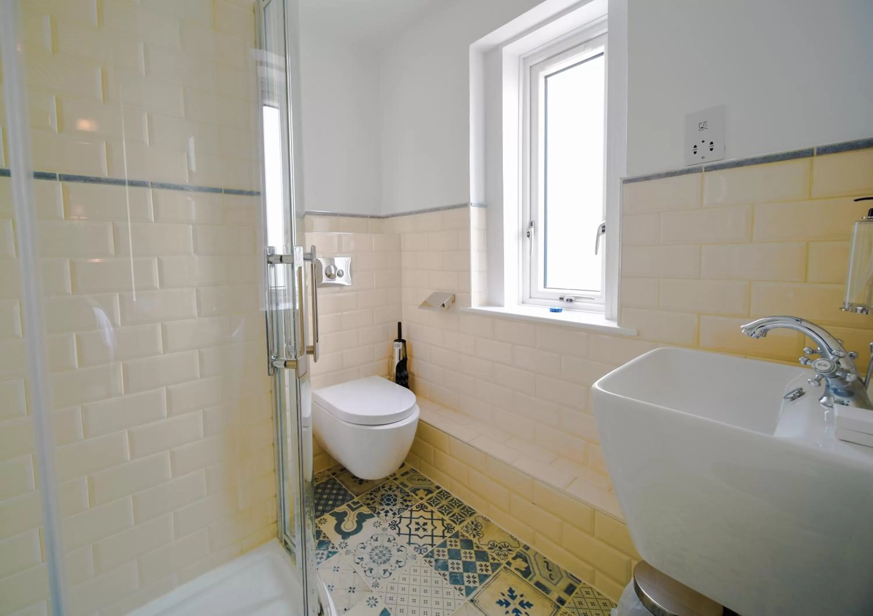 Double Room in The Strand Hotel, the former residence of Oscar Wilde