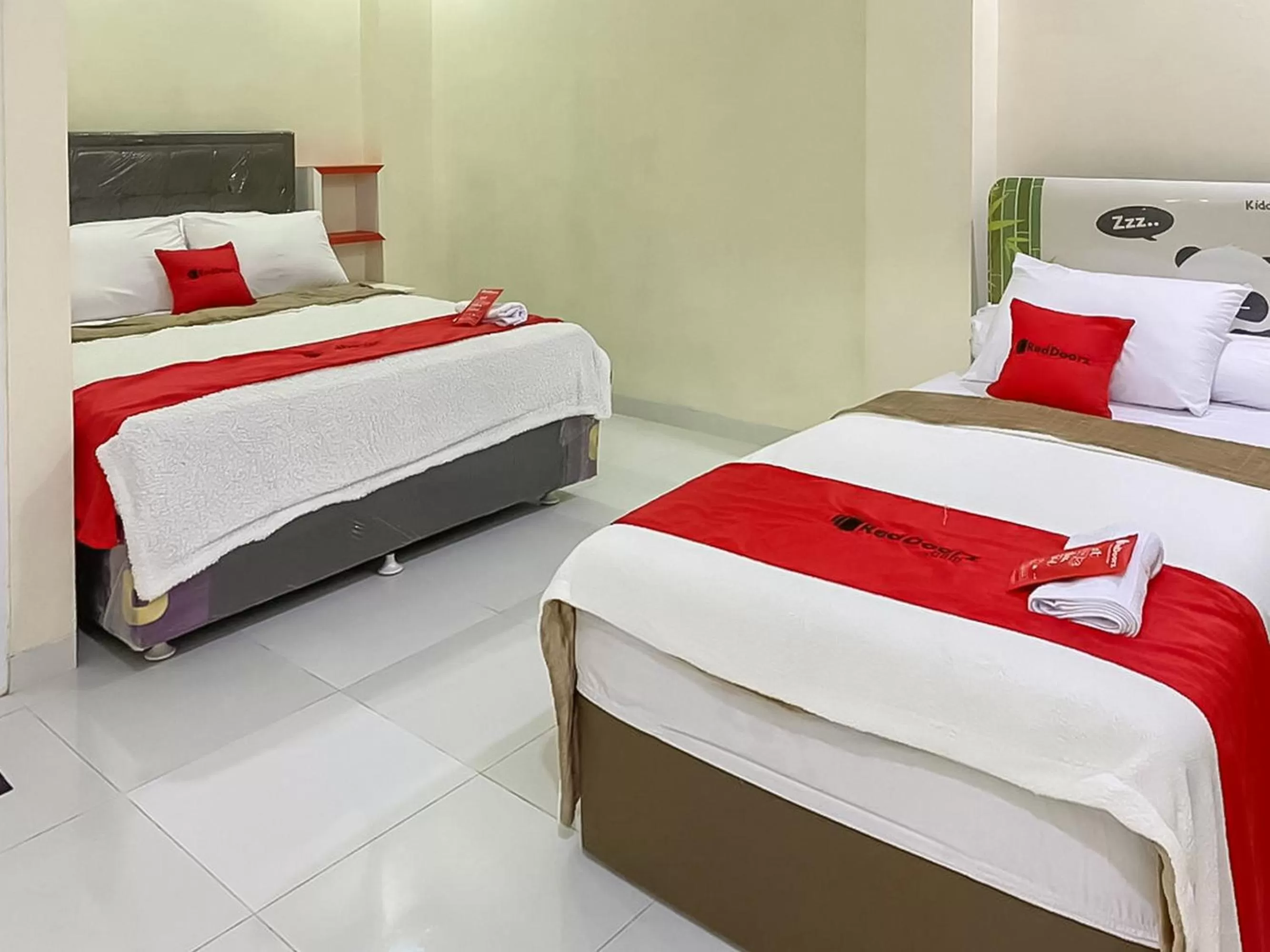 Double Room in RedDoorz Syariah near PKOR Lampung
