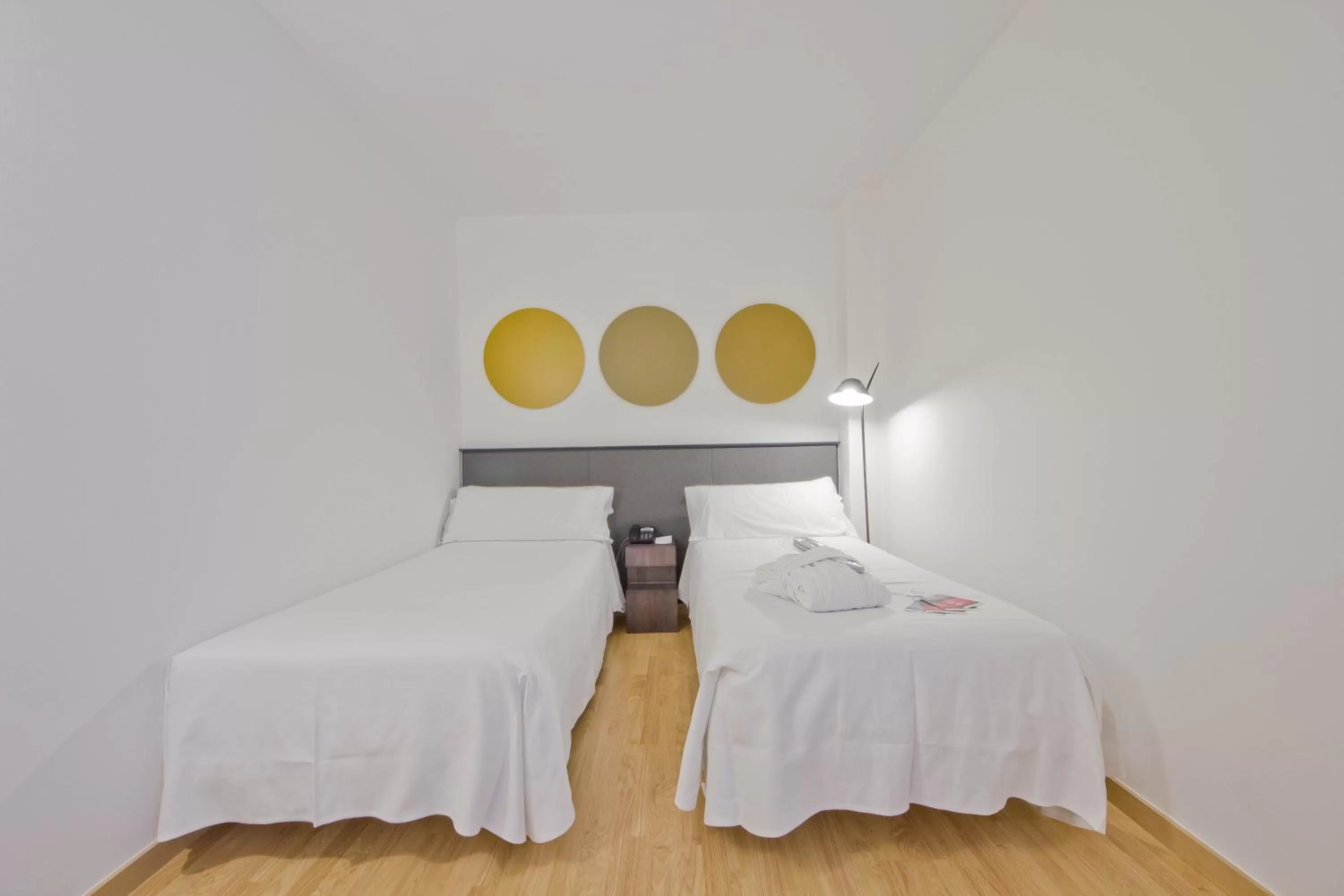 Superior Studio - single occupancy in Aparthotel Atenea Valles