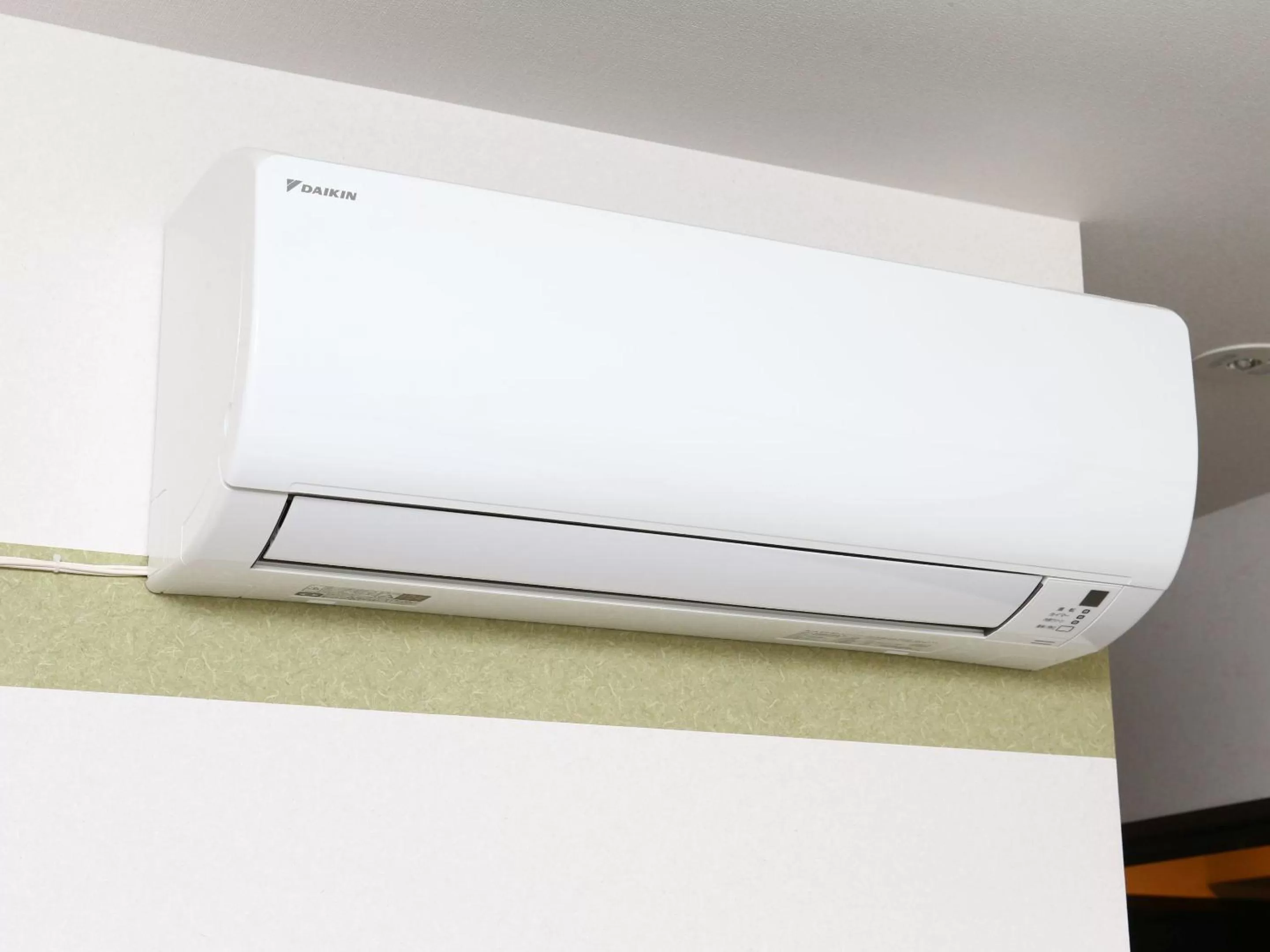 Deluxe Twin Room in KOKO HOTEL Osaka Shinsekai - formerly Hotel Wing Premium Osaka Shinsekai