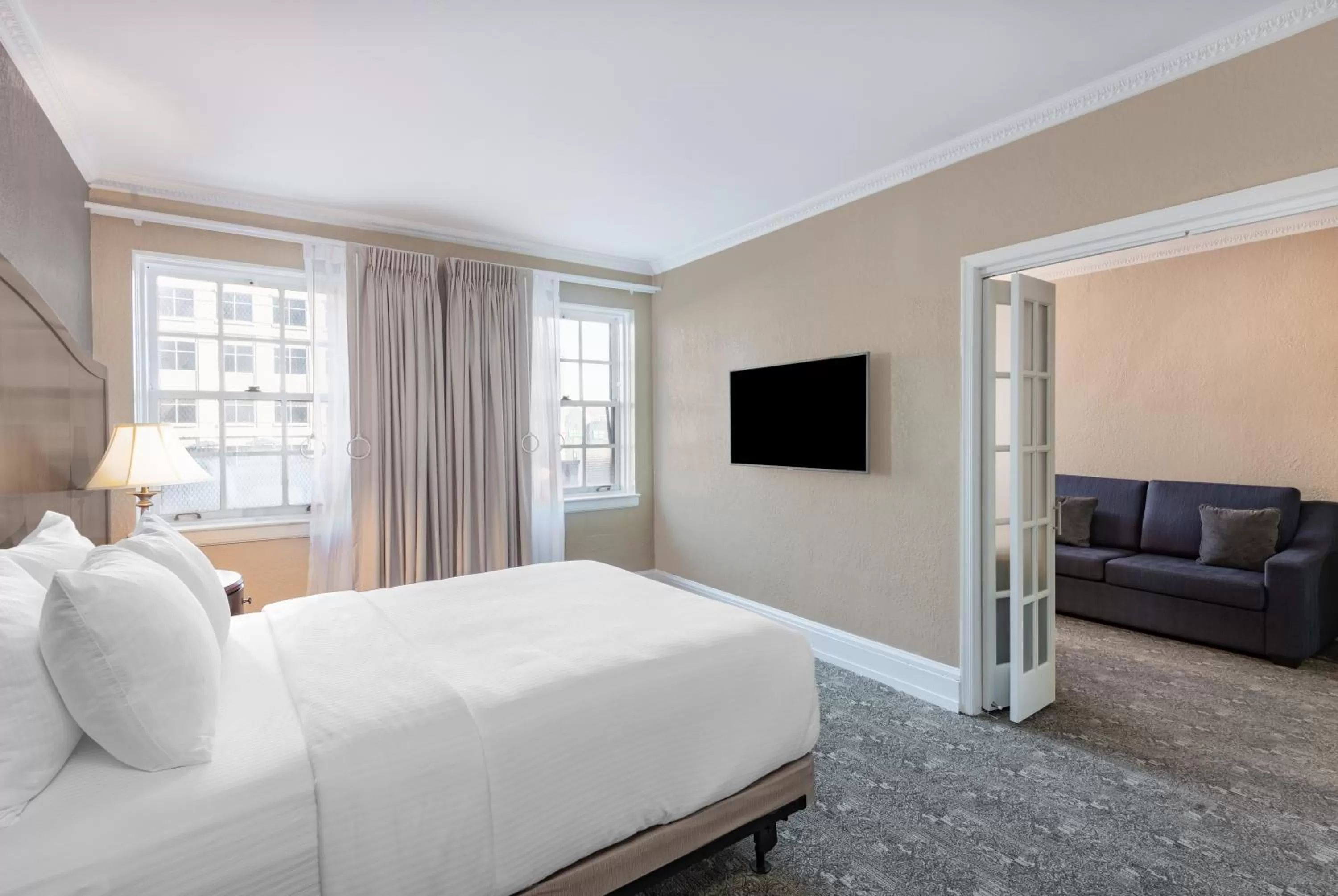 1 Queen Bed, One-Bedroom Mobility Accessible Suite, Roll-In Shower, Non-Smoking in The Americus Hotel, Trademark Collection by Wyndham