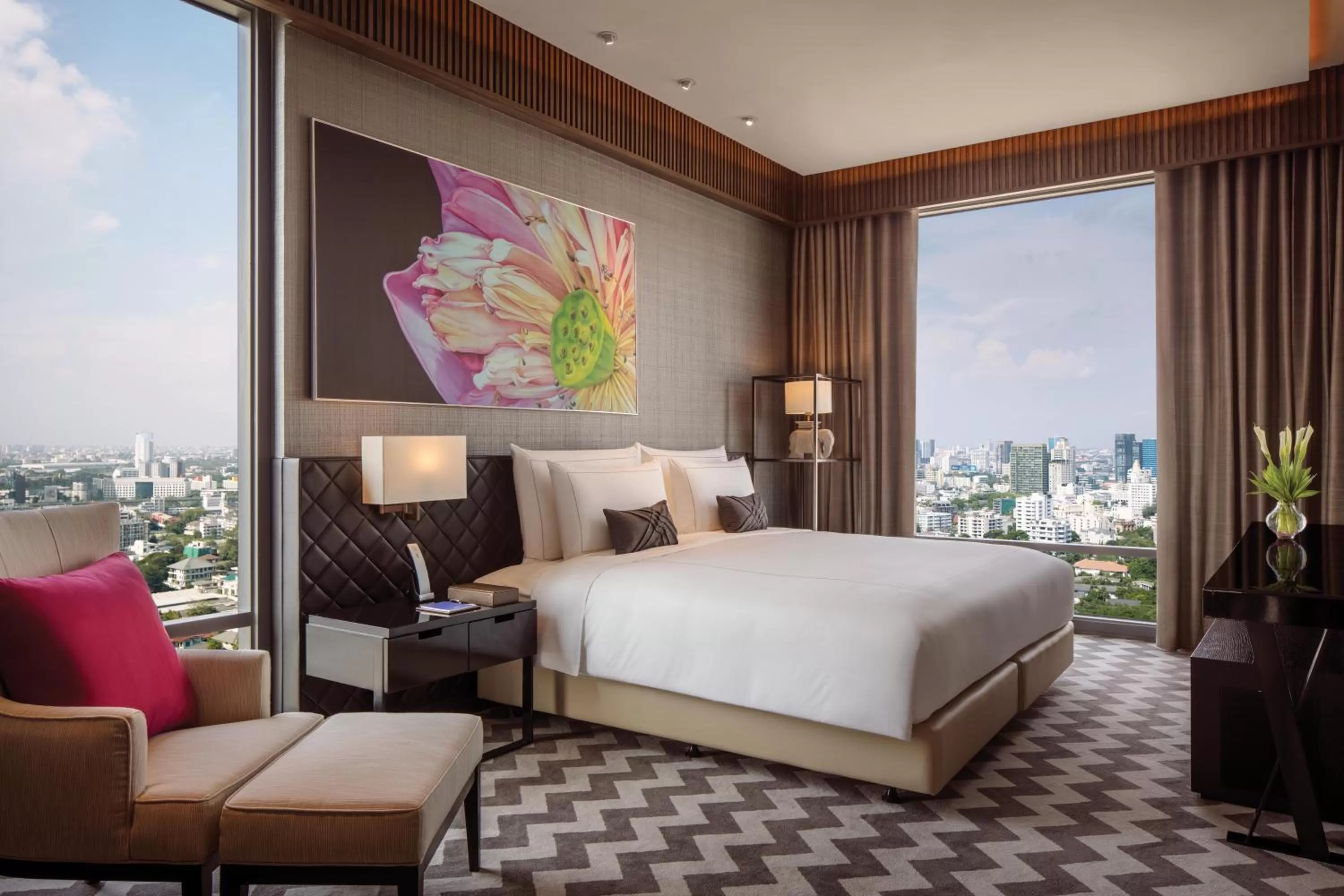Thonburi Suite in 137 Pillars Suites Bangkok