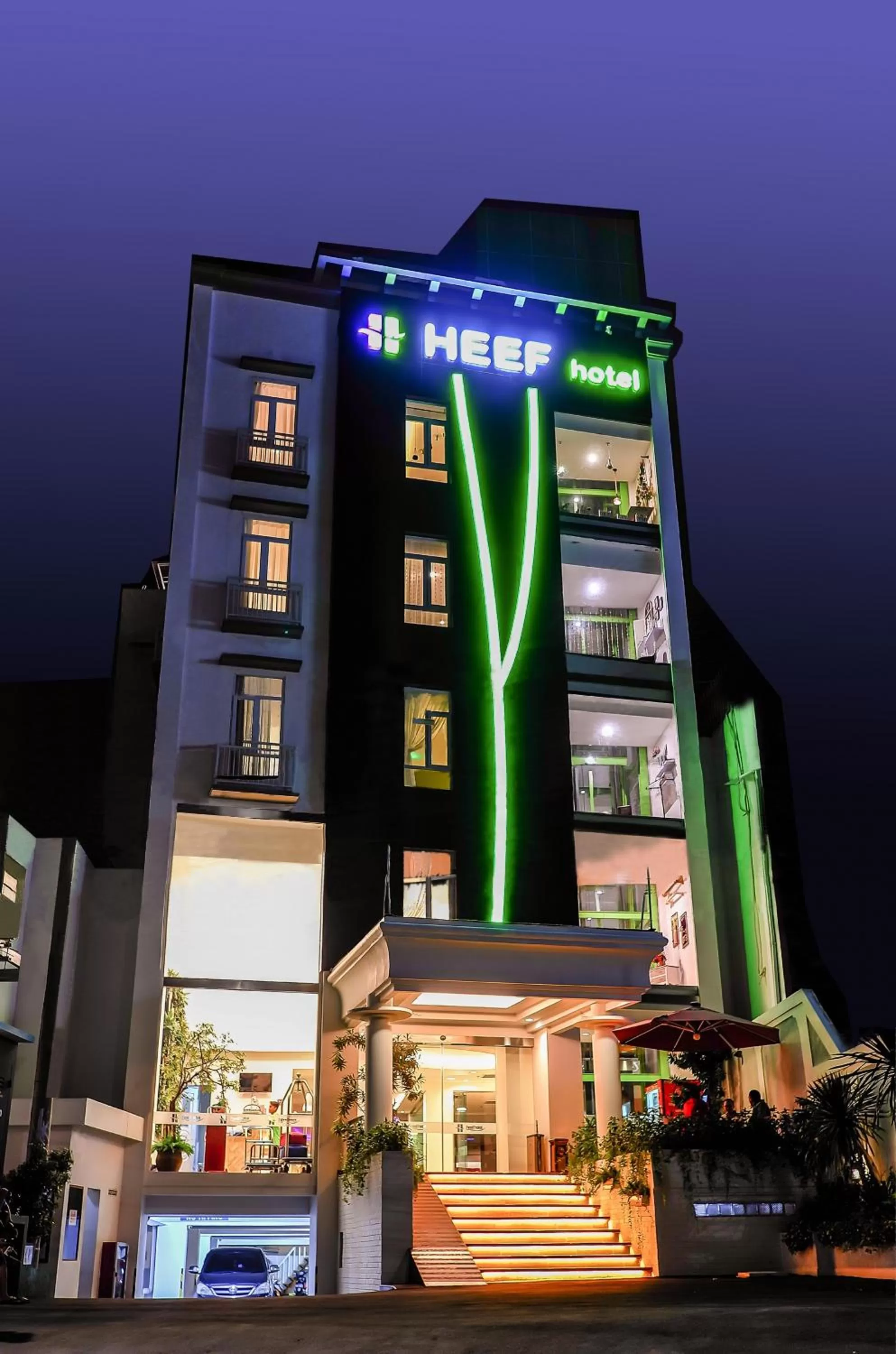 Heef Hotel
