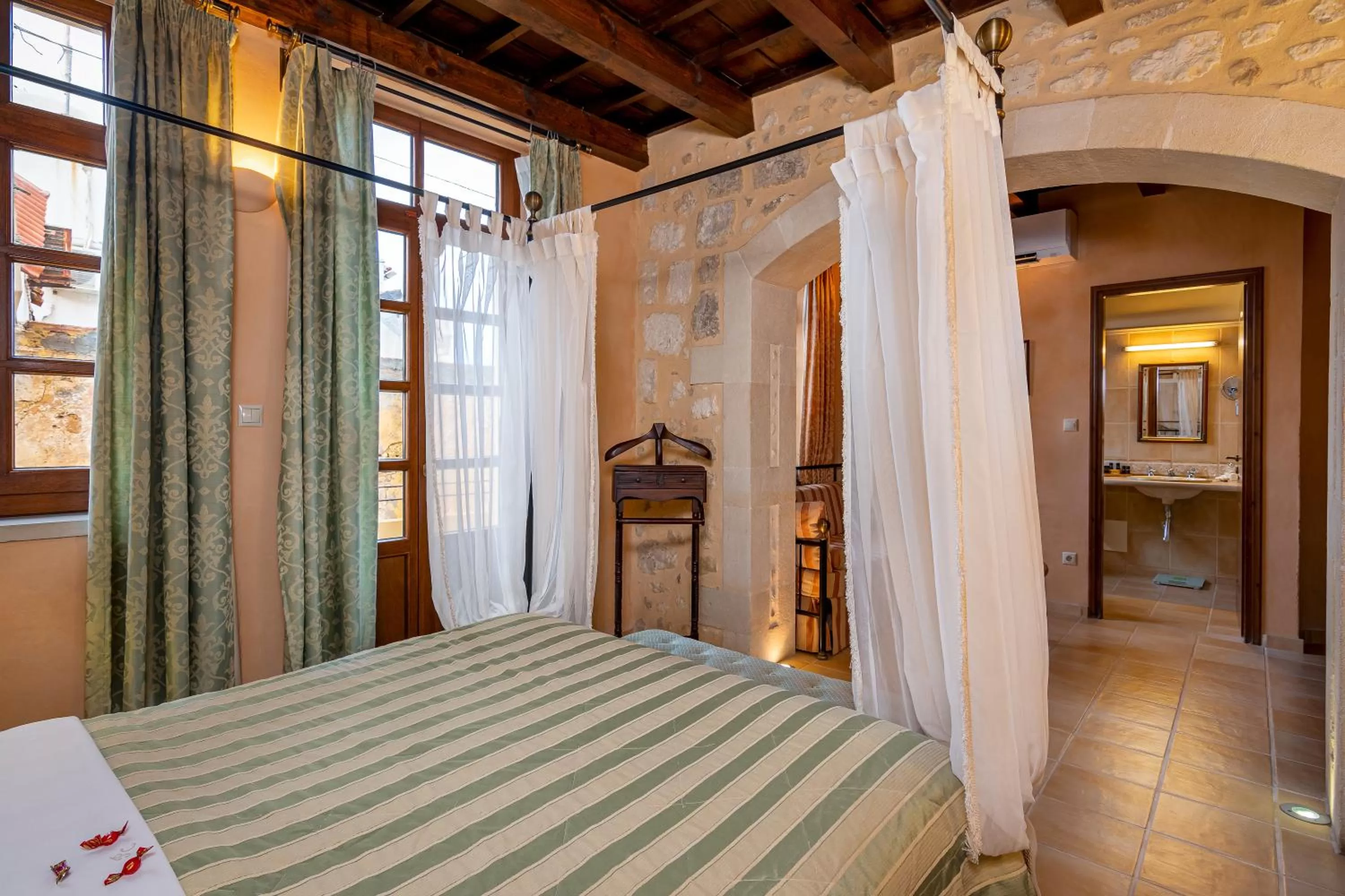 Junior Suite with Old Town View in Palazzino Di Corina