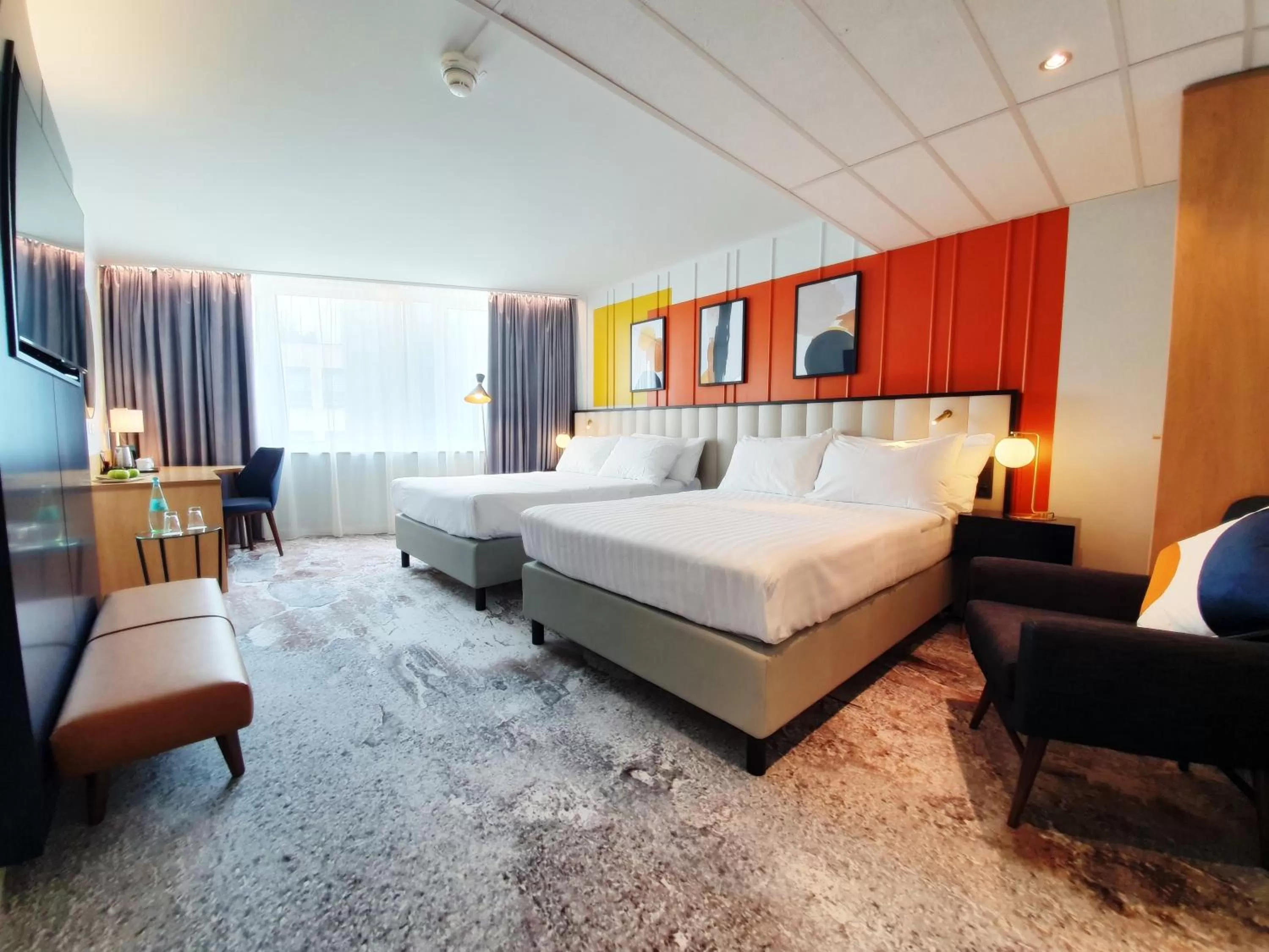Premium Queen Room with Two Queen Beds in voco Dusseldorf Seestern by IHG