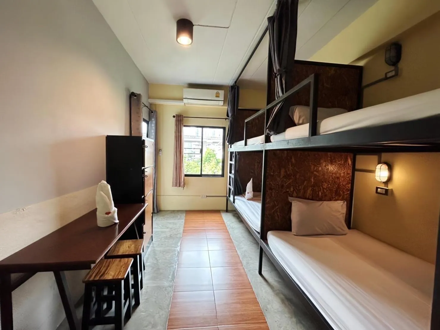 Private 4-Bed with Bathroom in Hide Bangkok Hostel