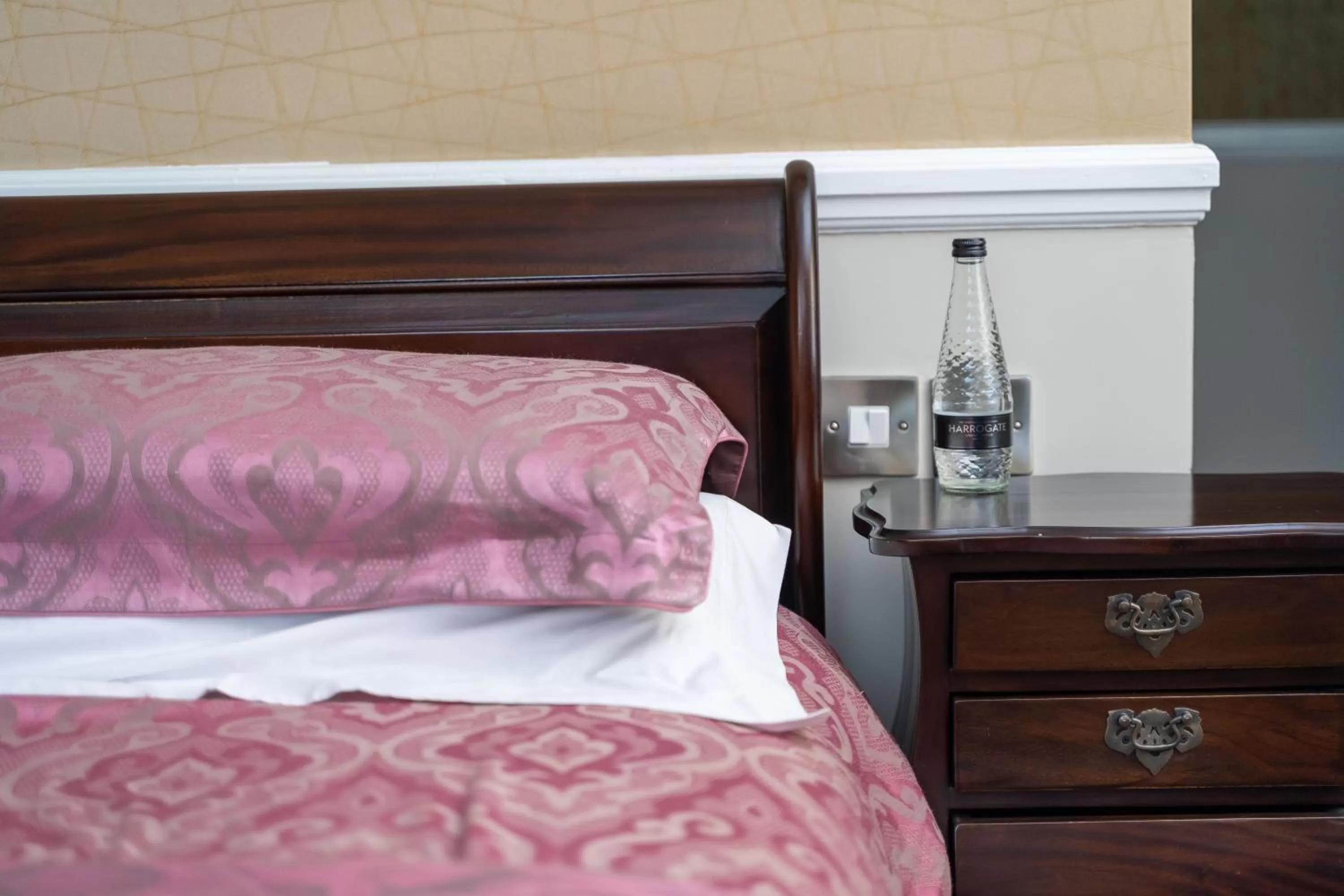 Superior Double Room in Guildford Manor Hotel & Spa