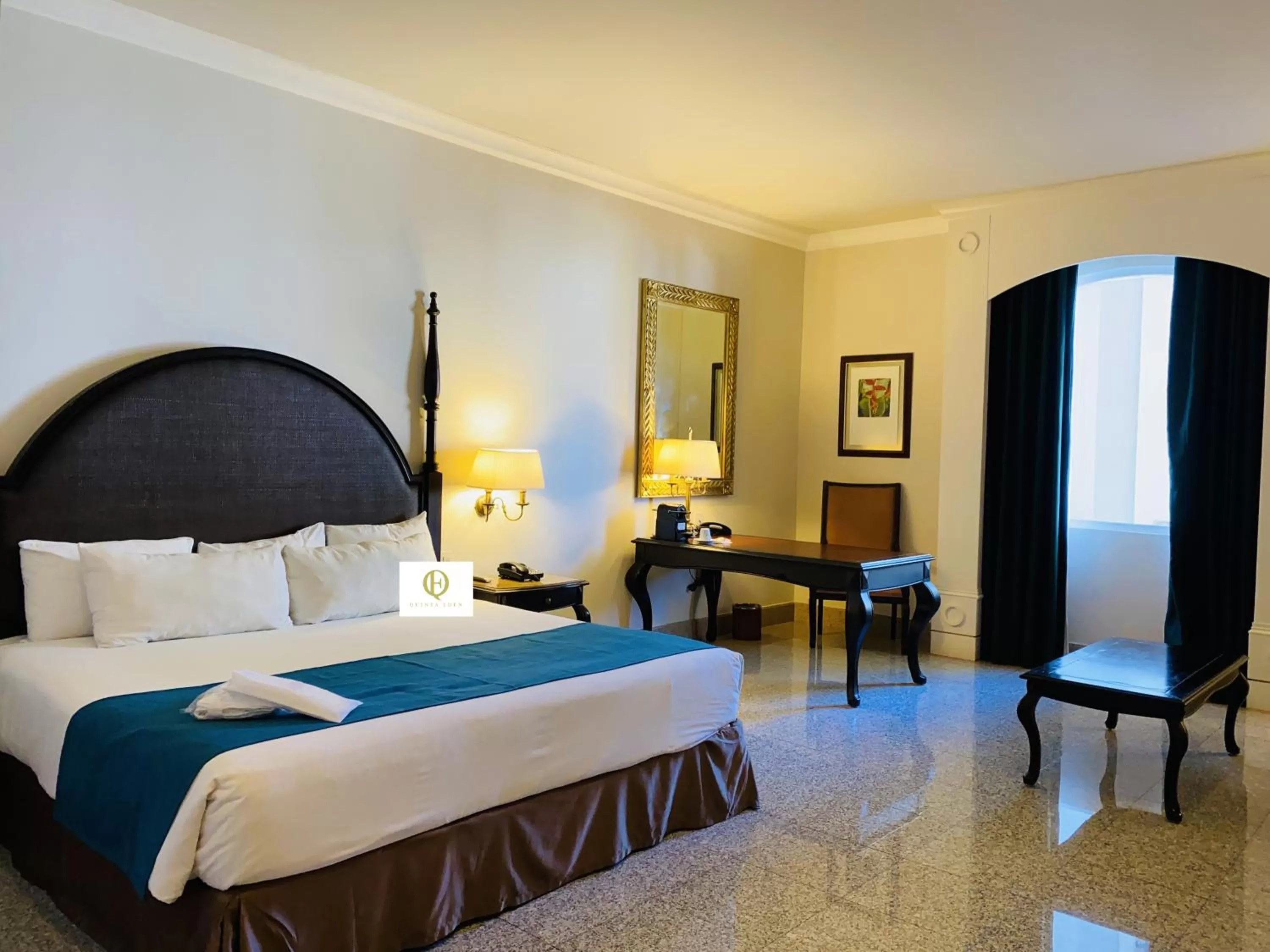 Classic Suite with King Bed - Non Smoking in Quinta Edén Villahermosa