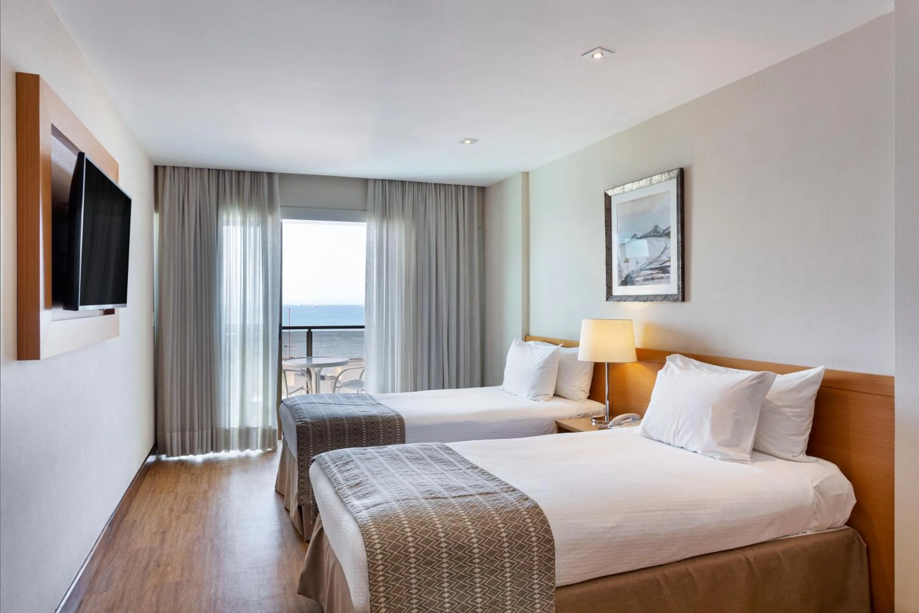 Executive Superior Twin Room - single occupancy in Windsor Palace Copacabana