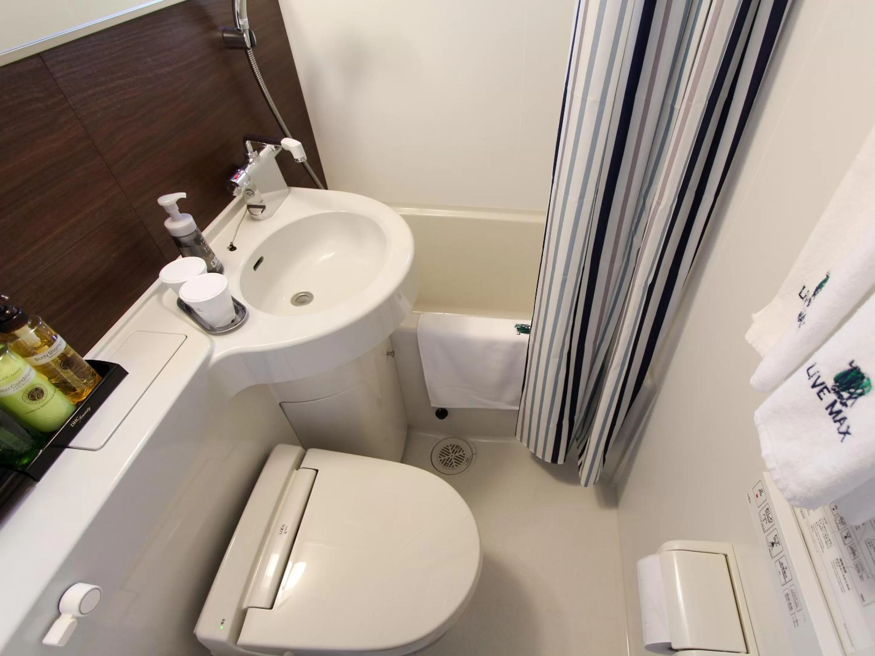 Standard Single Room with Small Double Bed - single occupancy - Non-Smoking in HOTEL LiVEMAX Osaka Dome Mae Hotel