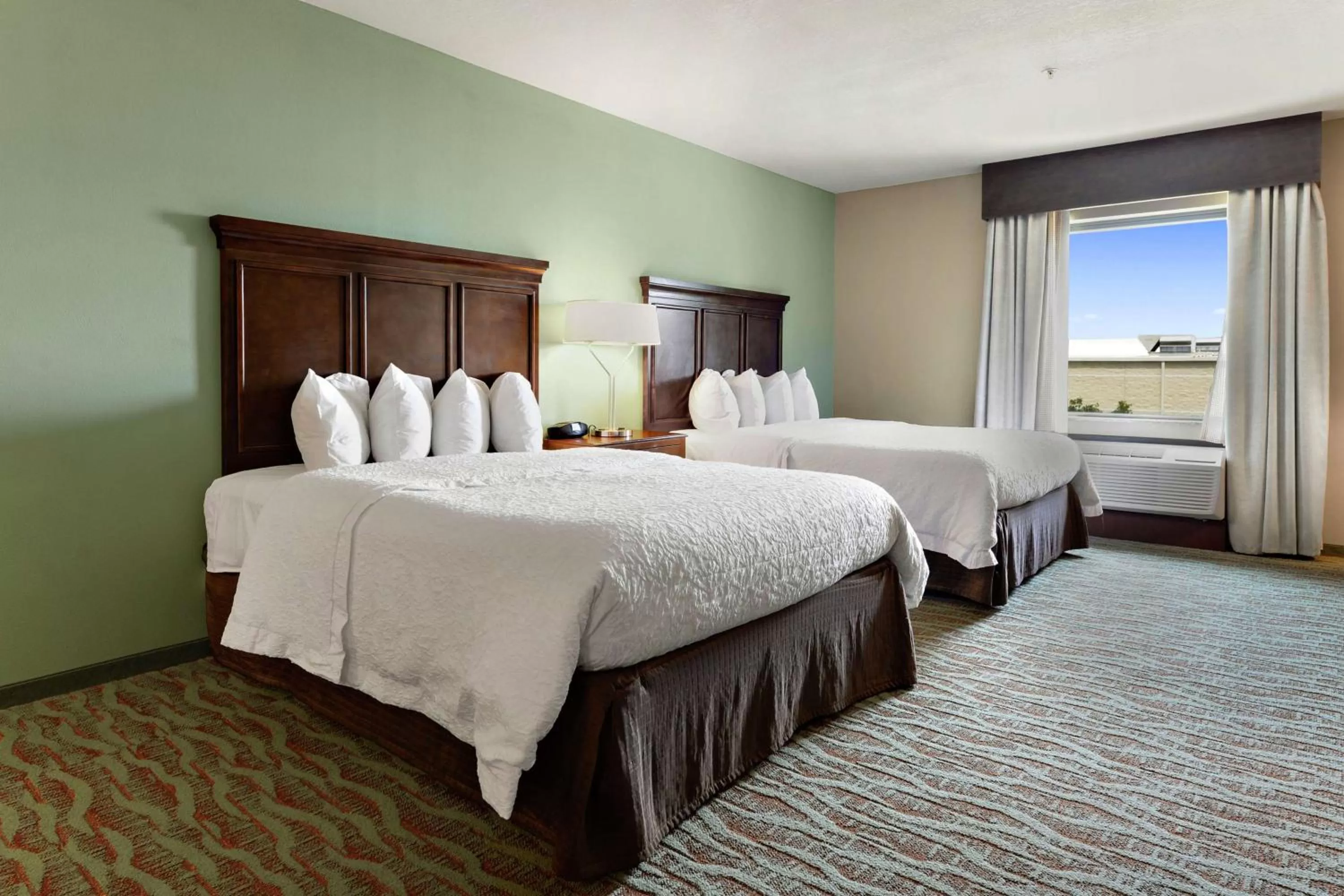 Queen Room with Two Queen Beds - Mobility and Hearing Access/Non-Smoking in Hampton Inn & Suites Gulfport