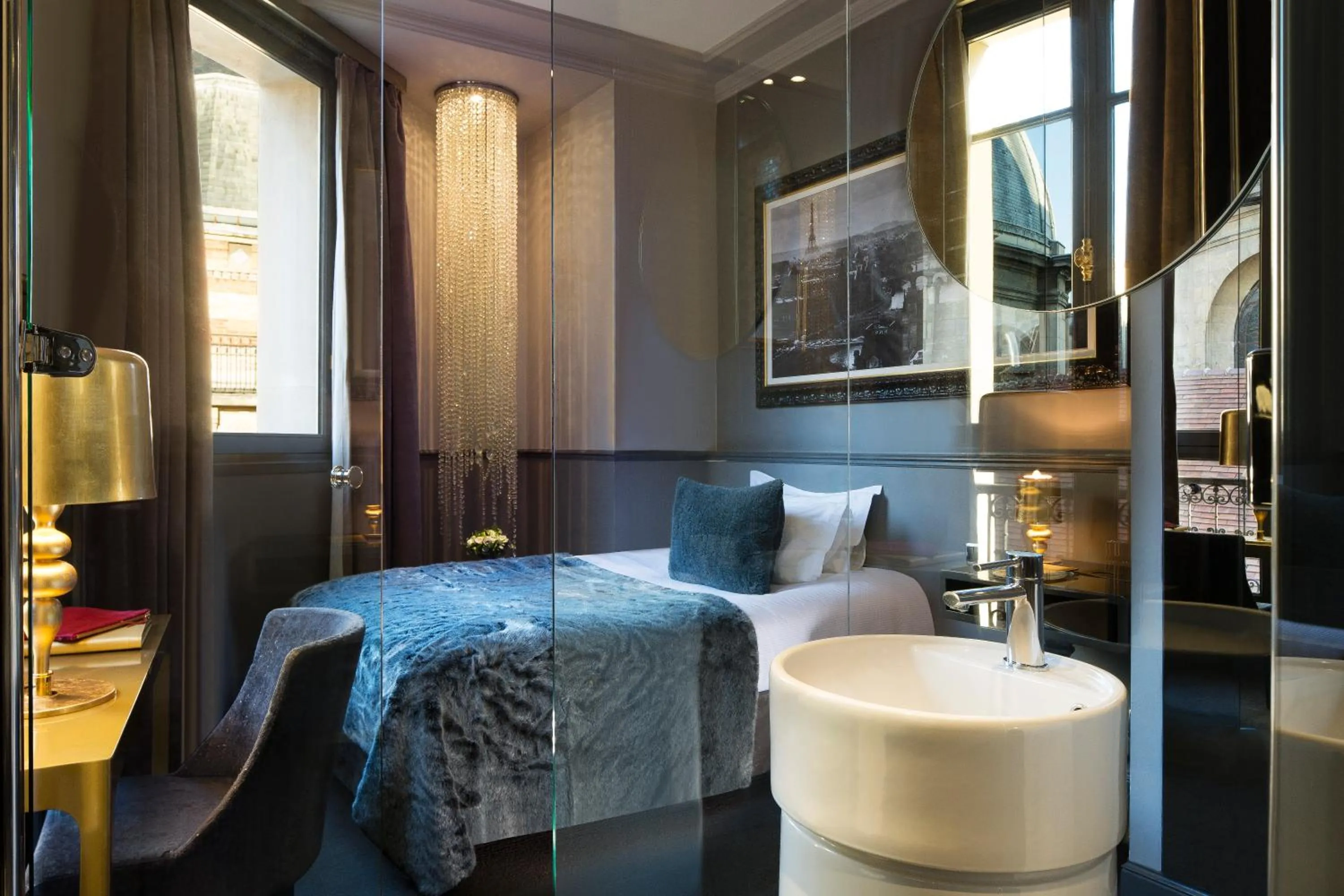 Standard Single Room - single occupancy in Hotel Lumen Paris Louvre