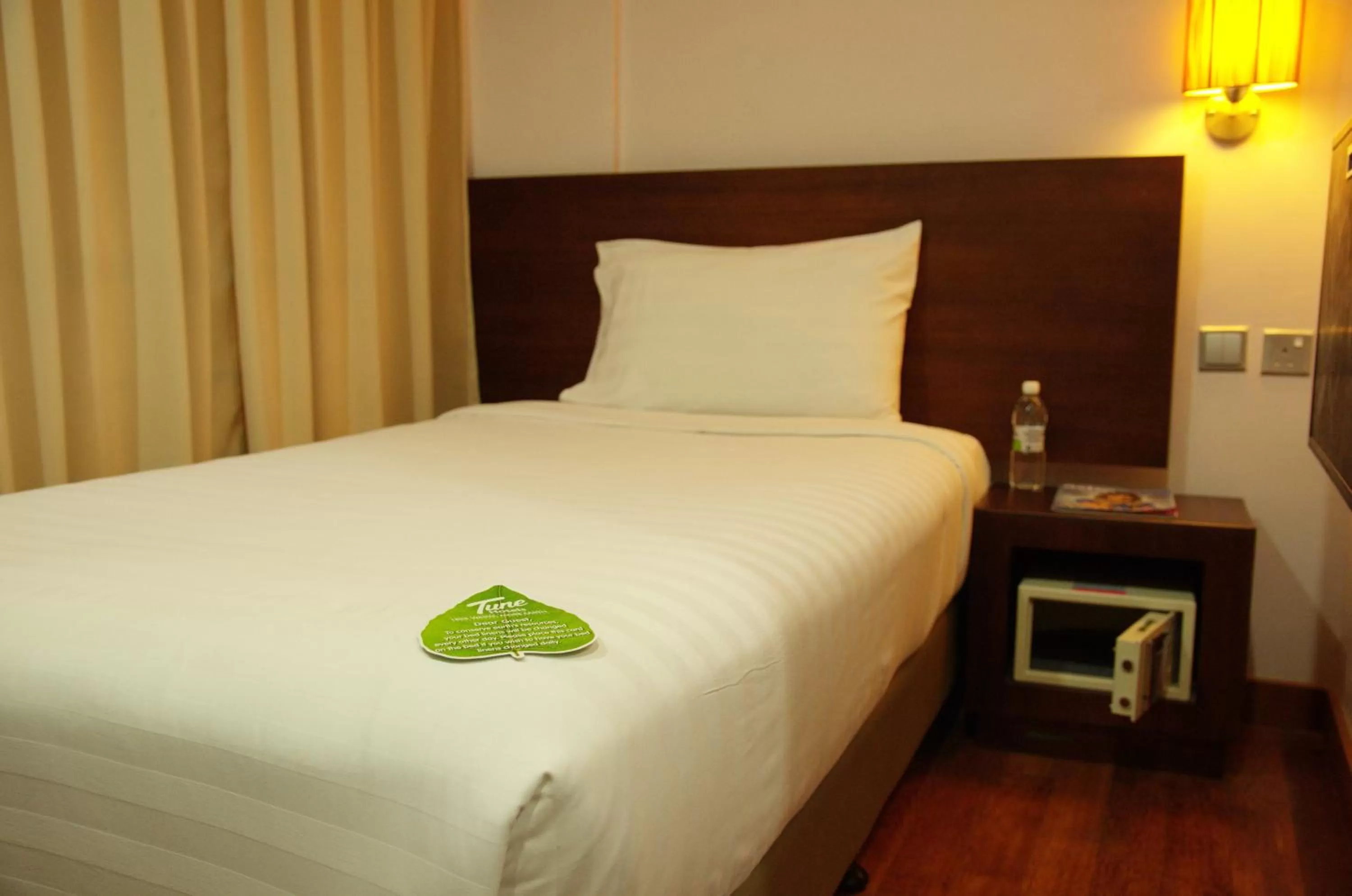 Single Room in Tune Hotel - Waterfront Kuching