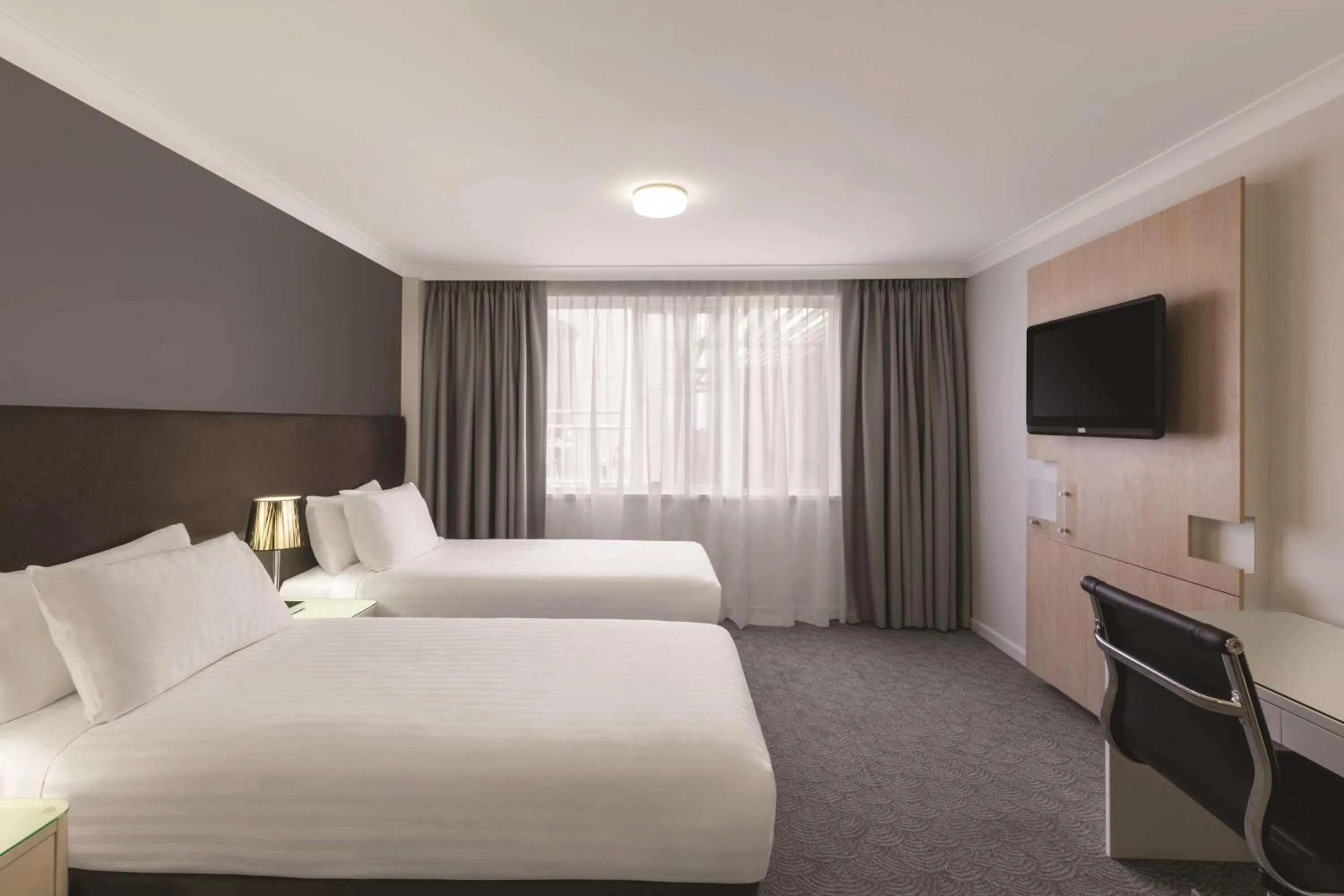 Deluxe Room in Rendezvous Hotel Perth Central
