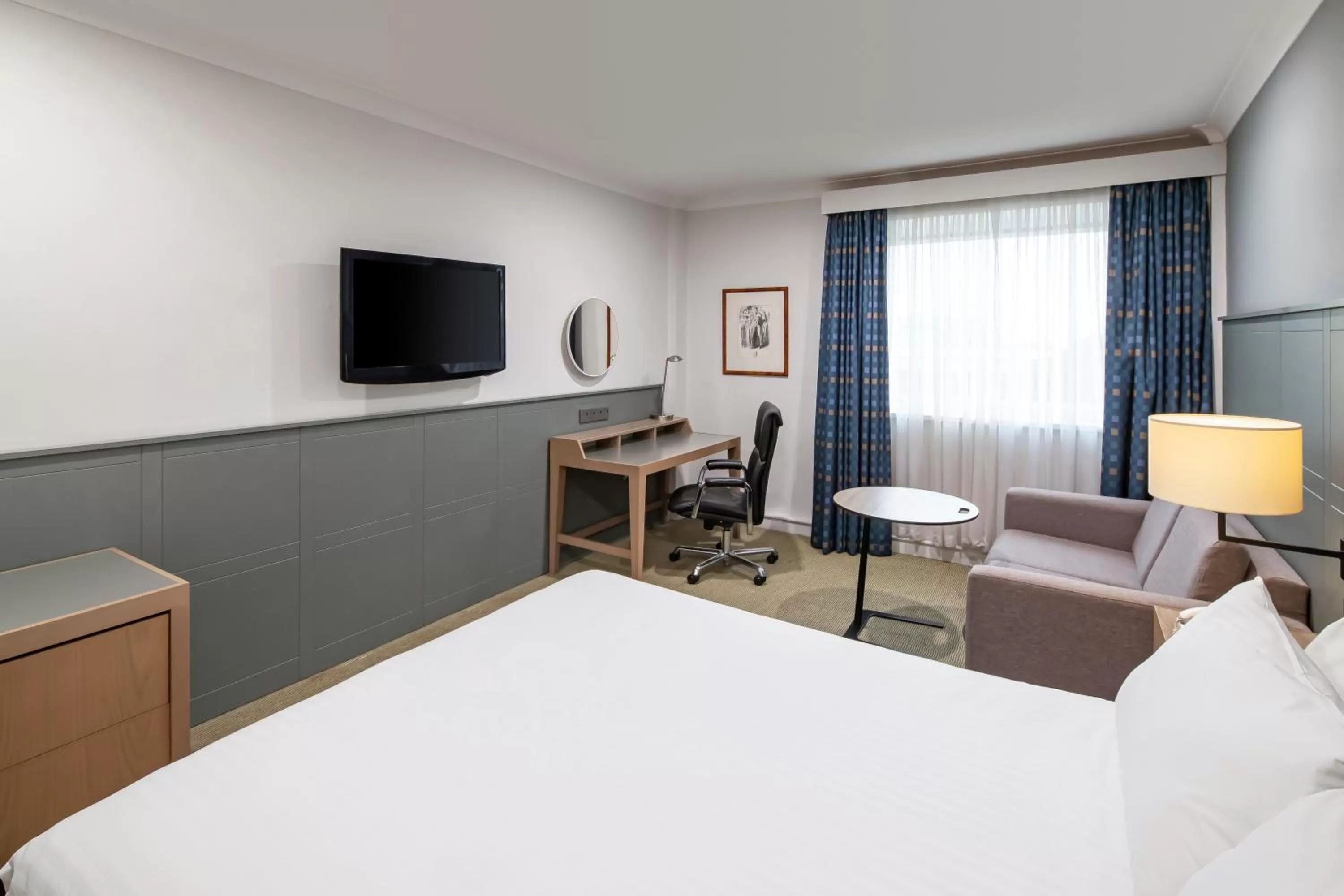 Double Room with Marina View in Holiday Inn Hull Marina by IHG