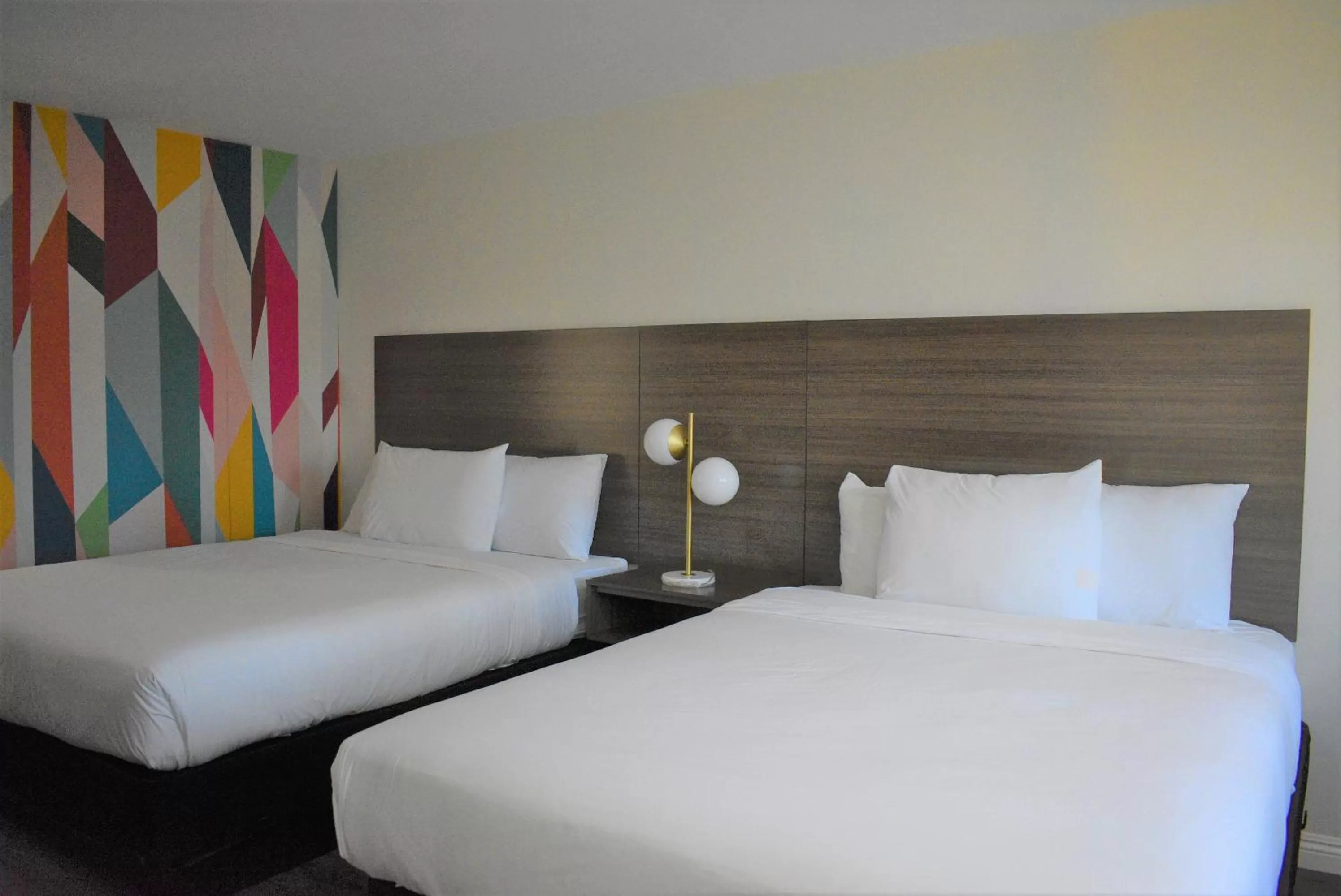 Queen Room with Two Queen Beds - Disability Access/Non-Smoking in Signature Anaheim Maingate