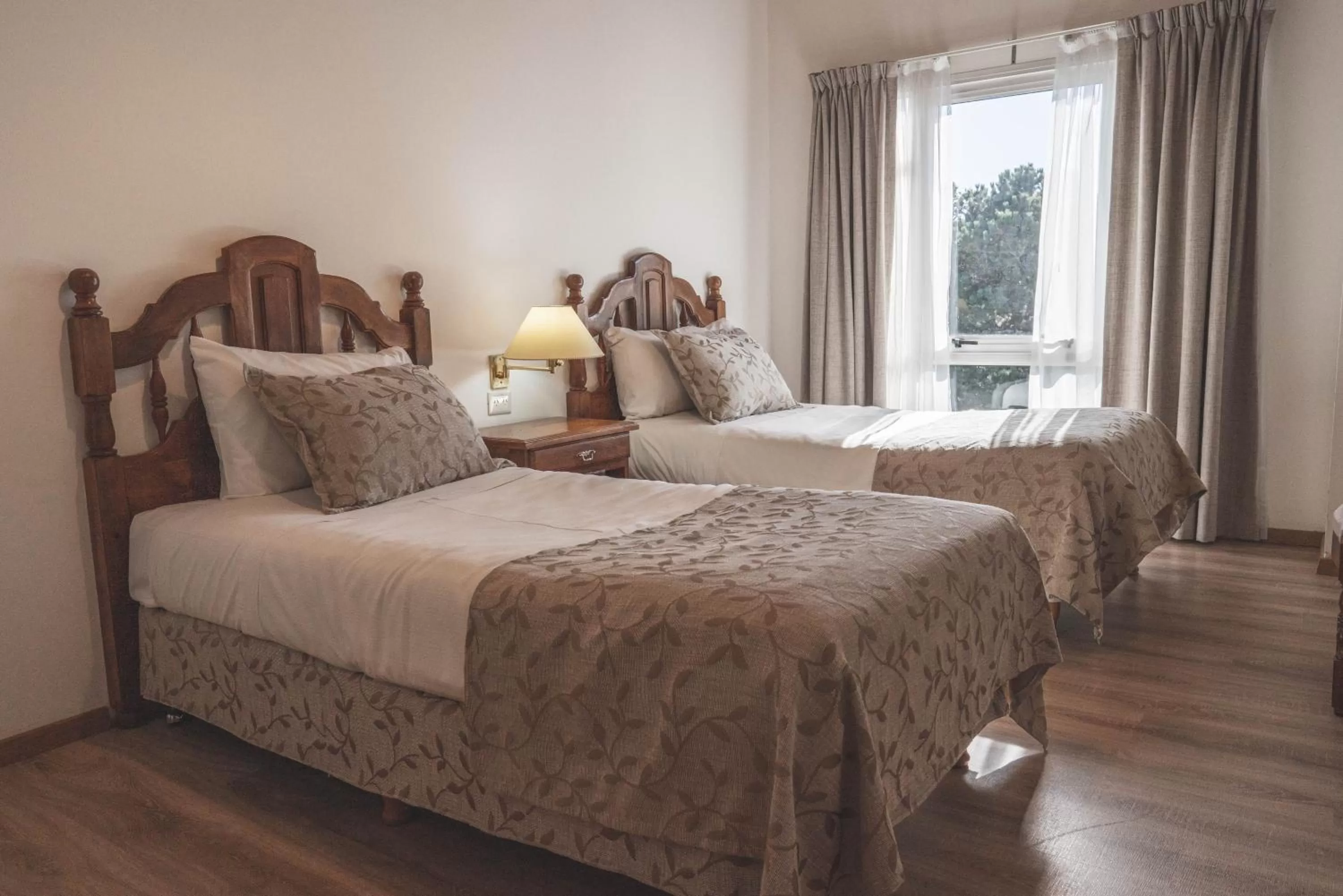 Standard Twin Room in Patagonia Plaza Hotel