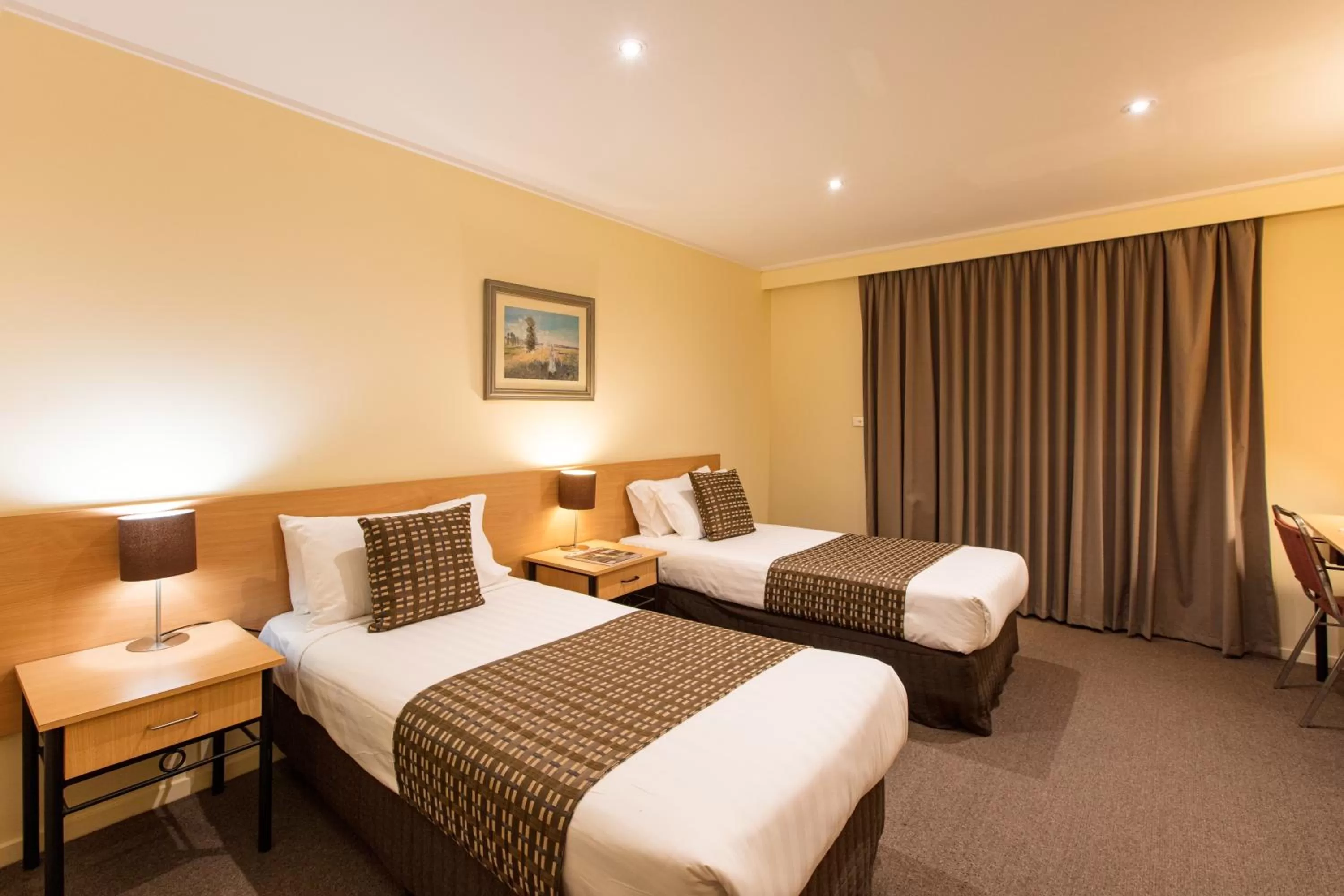 Superior Twin Room in Mildura Inlander Resort