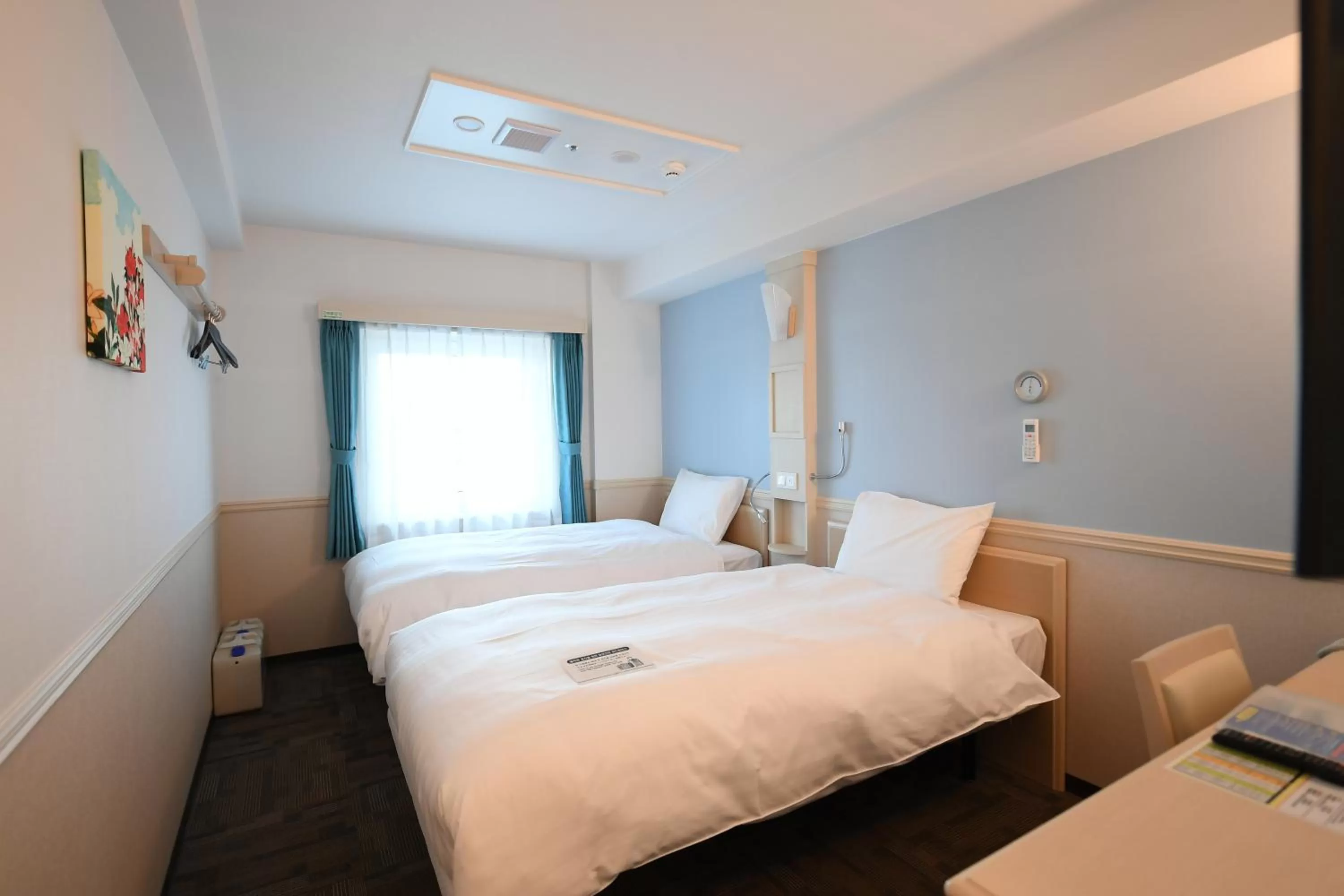 Standard Twin Room in Toyoko Inn Ulsan Samsan