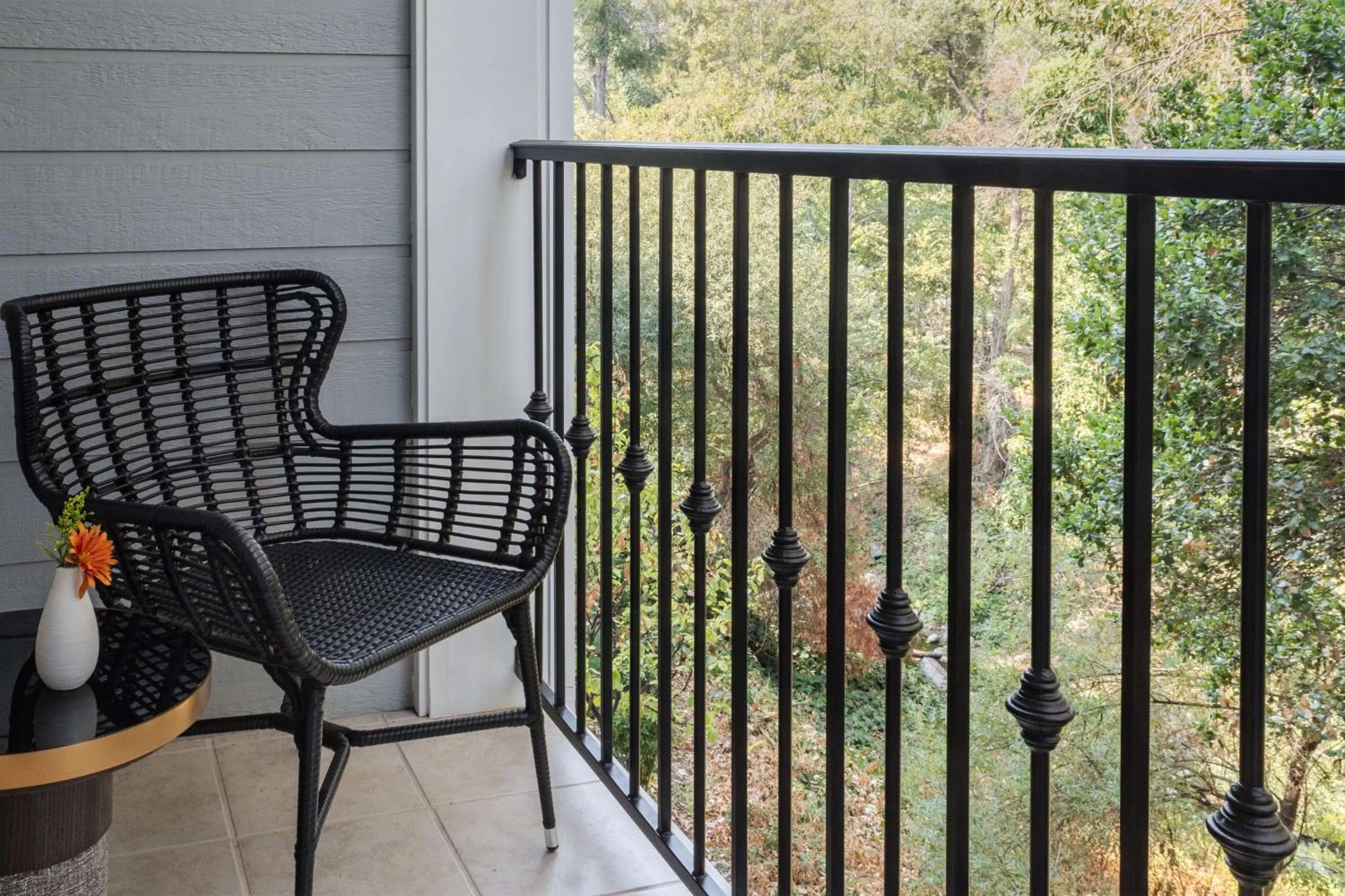 Queen Room with Two Queen Beds and Balcony in The Inn at Saratoga, Tapestry Collection by Hilton