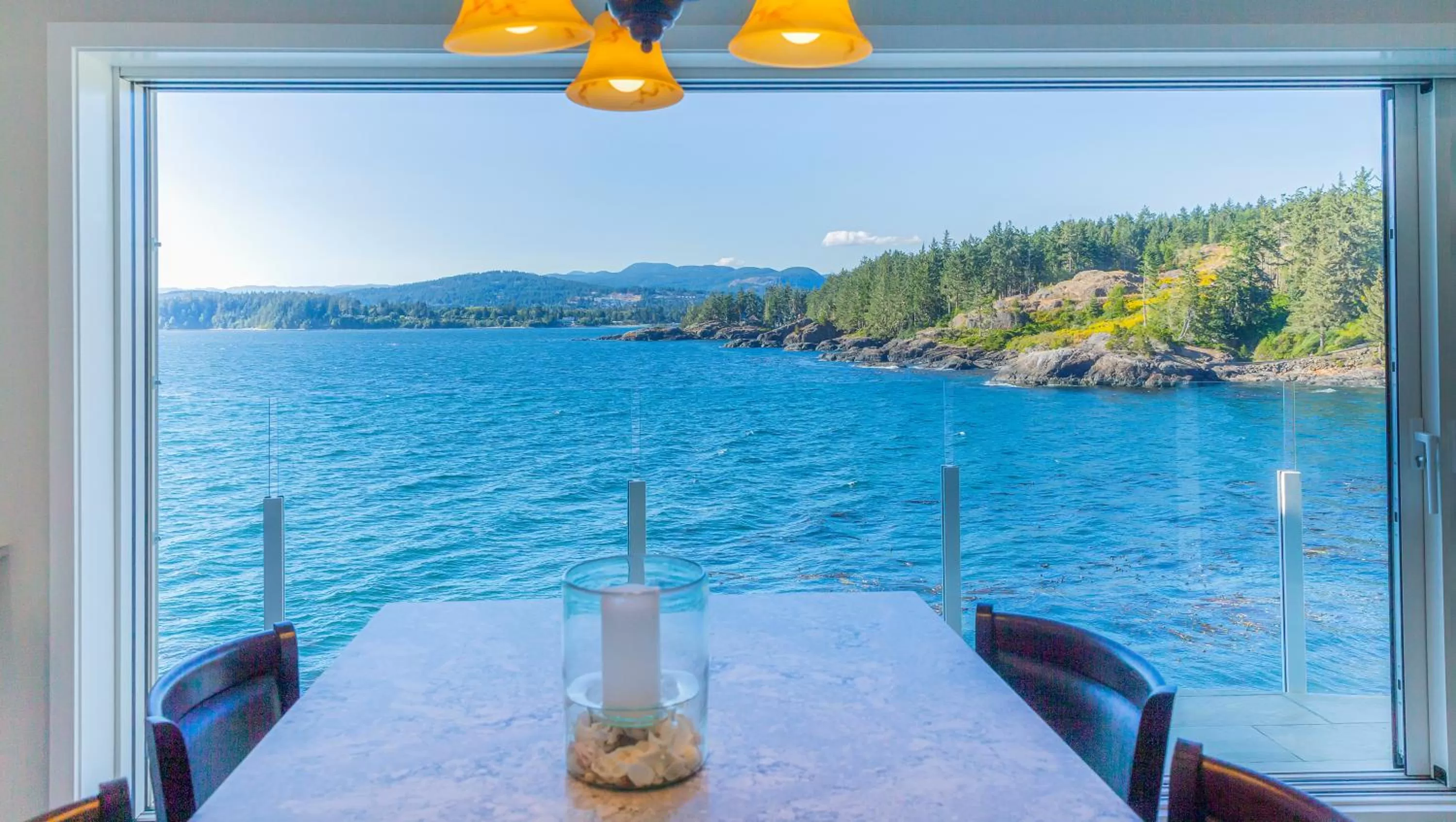 One-Bedroom Suite in SookePoint Ocean Cottage Resort