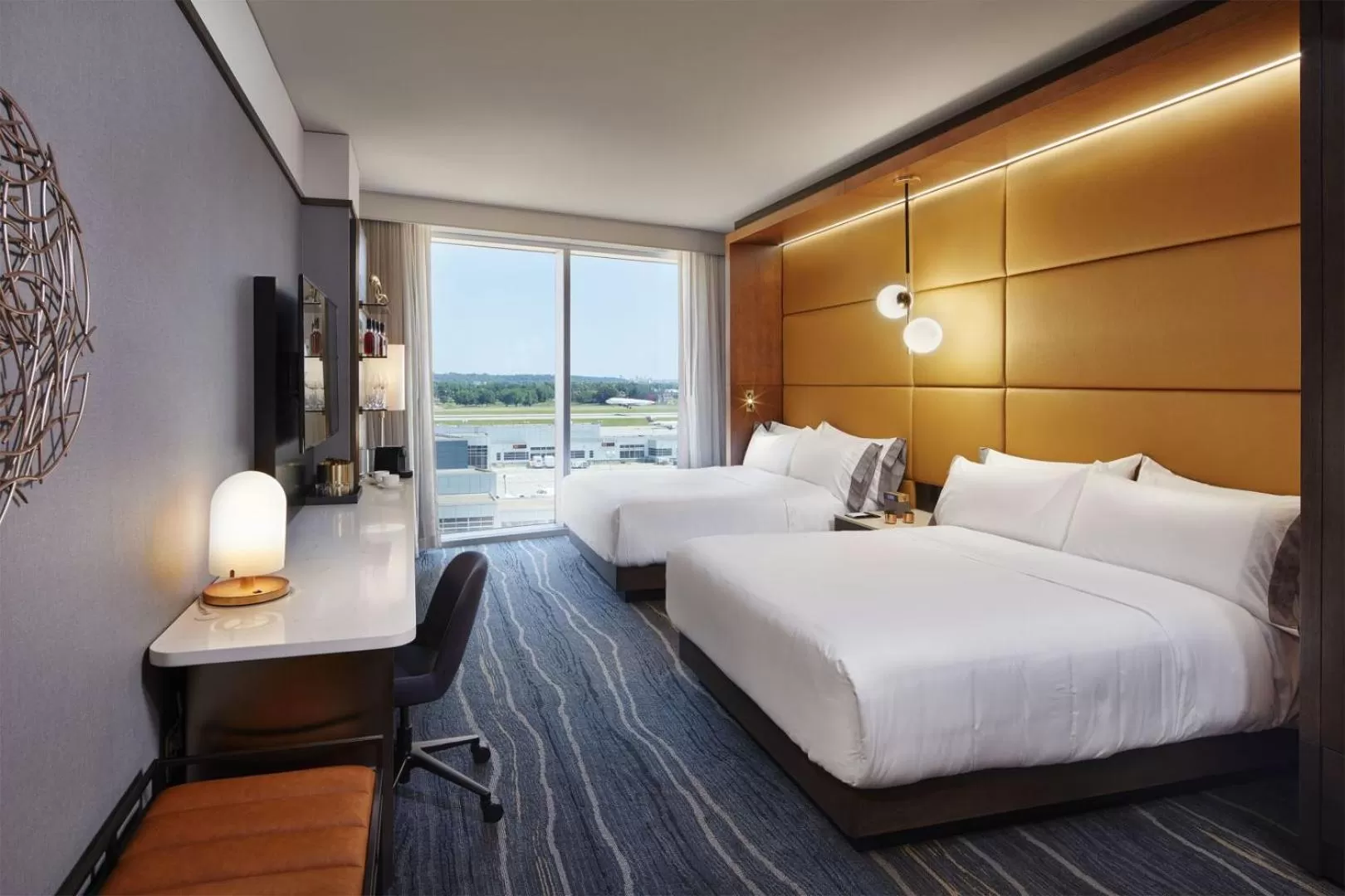 Premium Room in InterContinental Minneapolis - St. Paul Airport by IHG