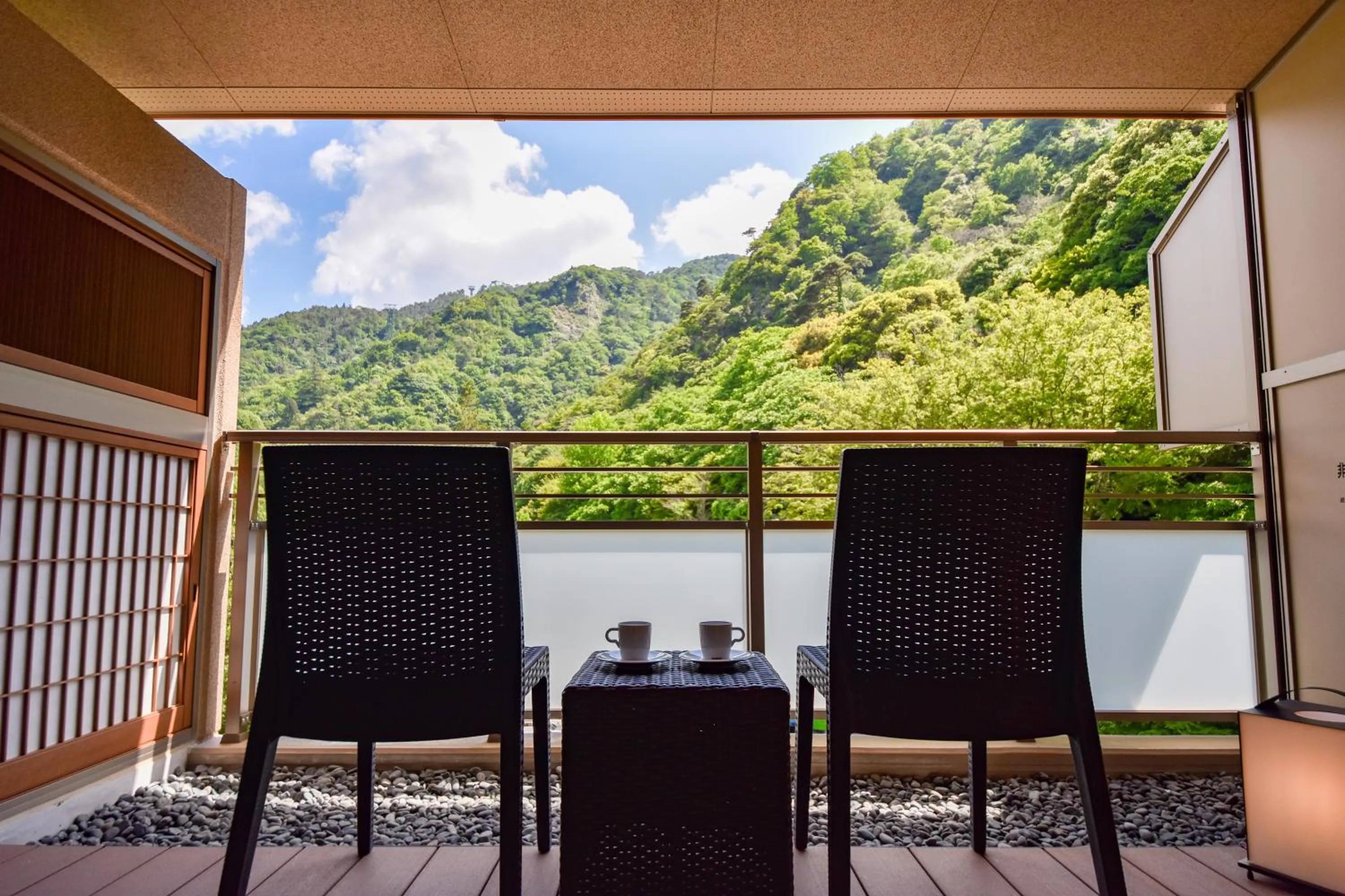 Twin Room with Balcony in Okuno Hosomichi