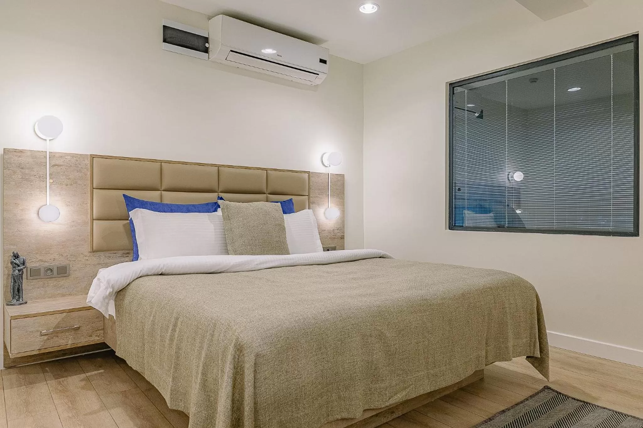 King Suite with Spa Bath in The Wilson Galata Hotel