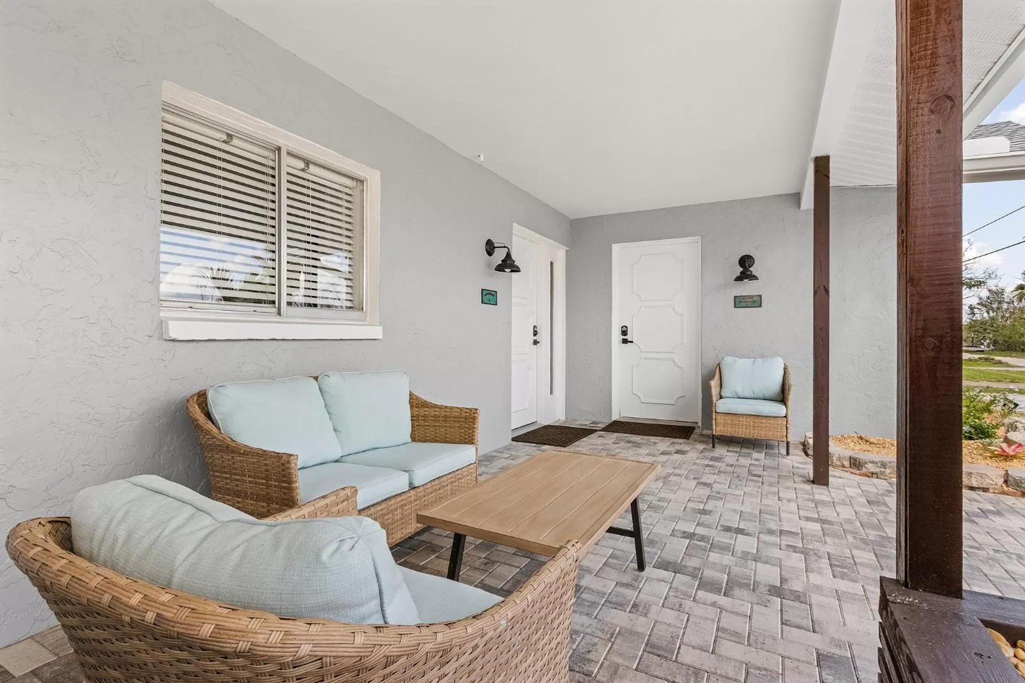 Three-Bedroom Apartment in Matlacha on Shoreview