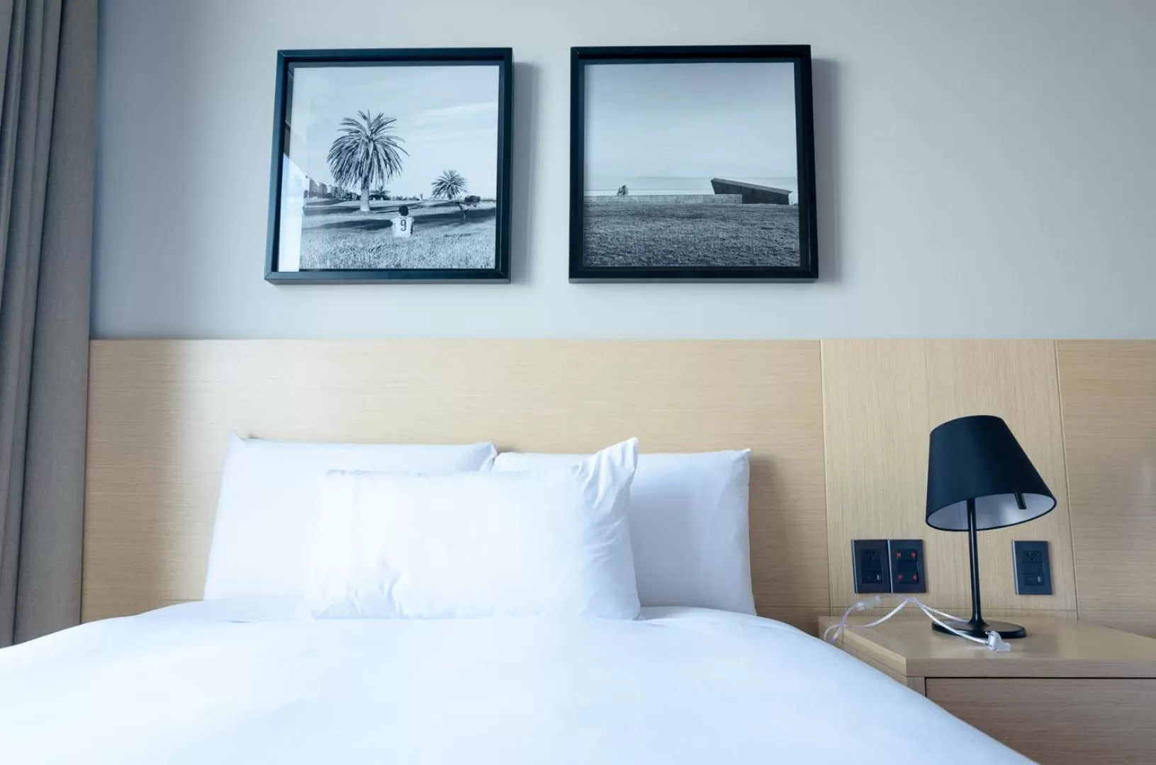 Deluxe King Room - single occupancy - Non-Smoking in Hampton By Hilton Montevideo Carrasco