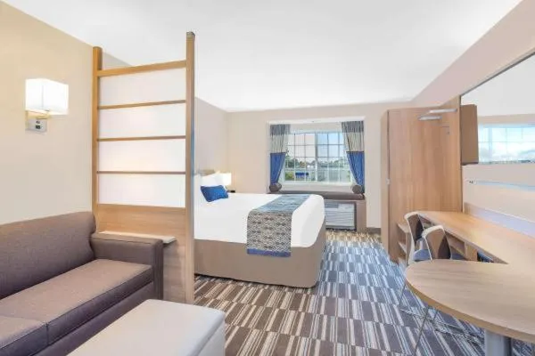 King Studio Suite -  Accessible/Non-Smoking in Microtel Inn & Suites by Wyndham Ocean City