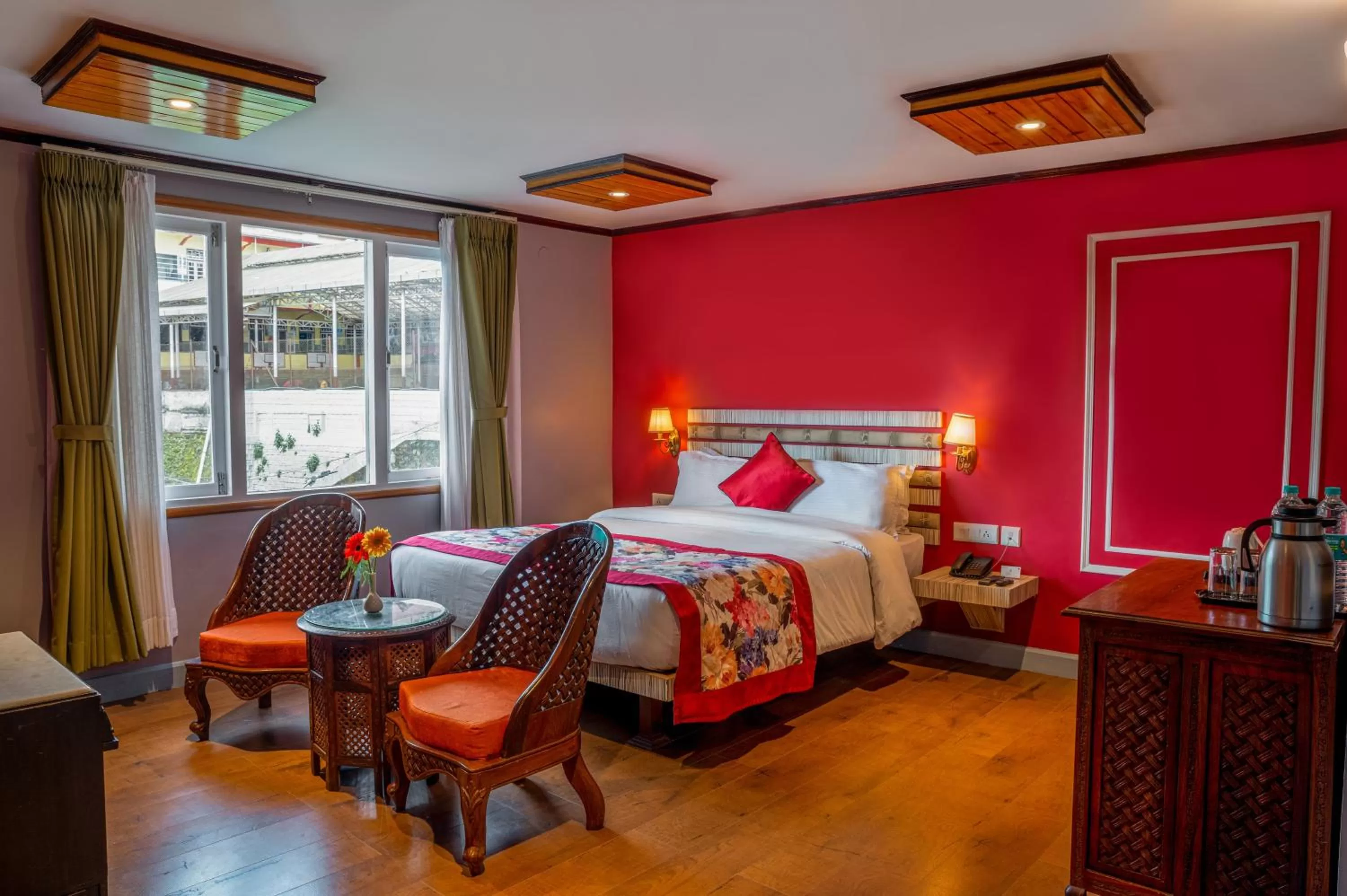 Photo of the whole room in Mount Conifer Suites & Spa