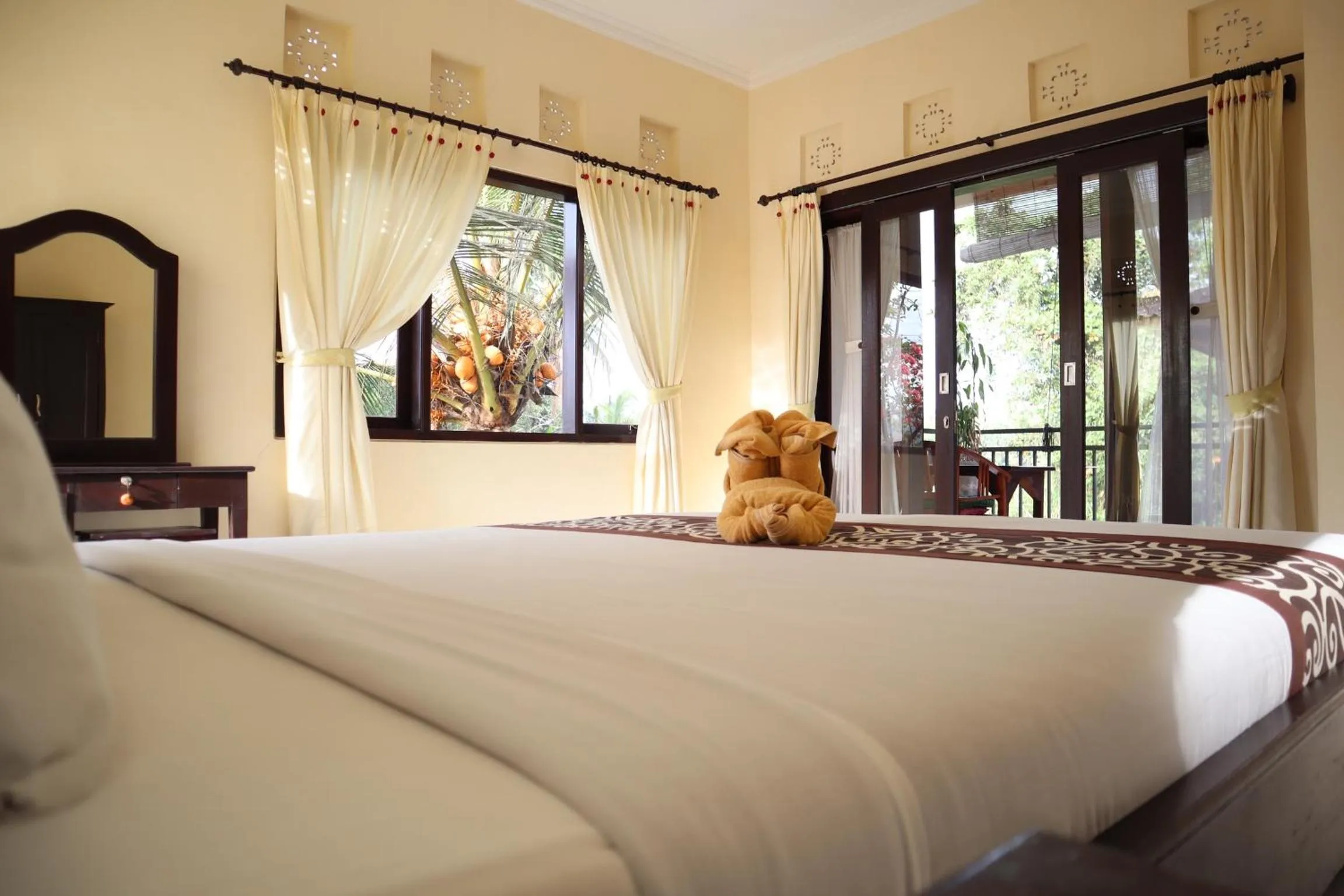 Deluxe Double Room with Fan in Wijaya Guest House Ubud