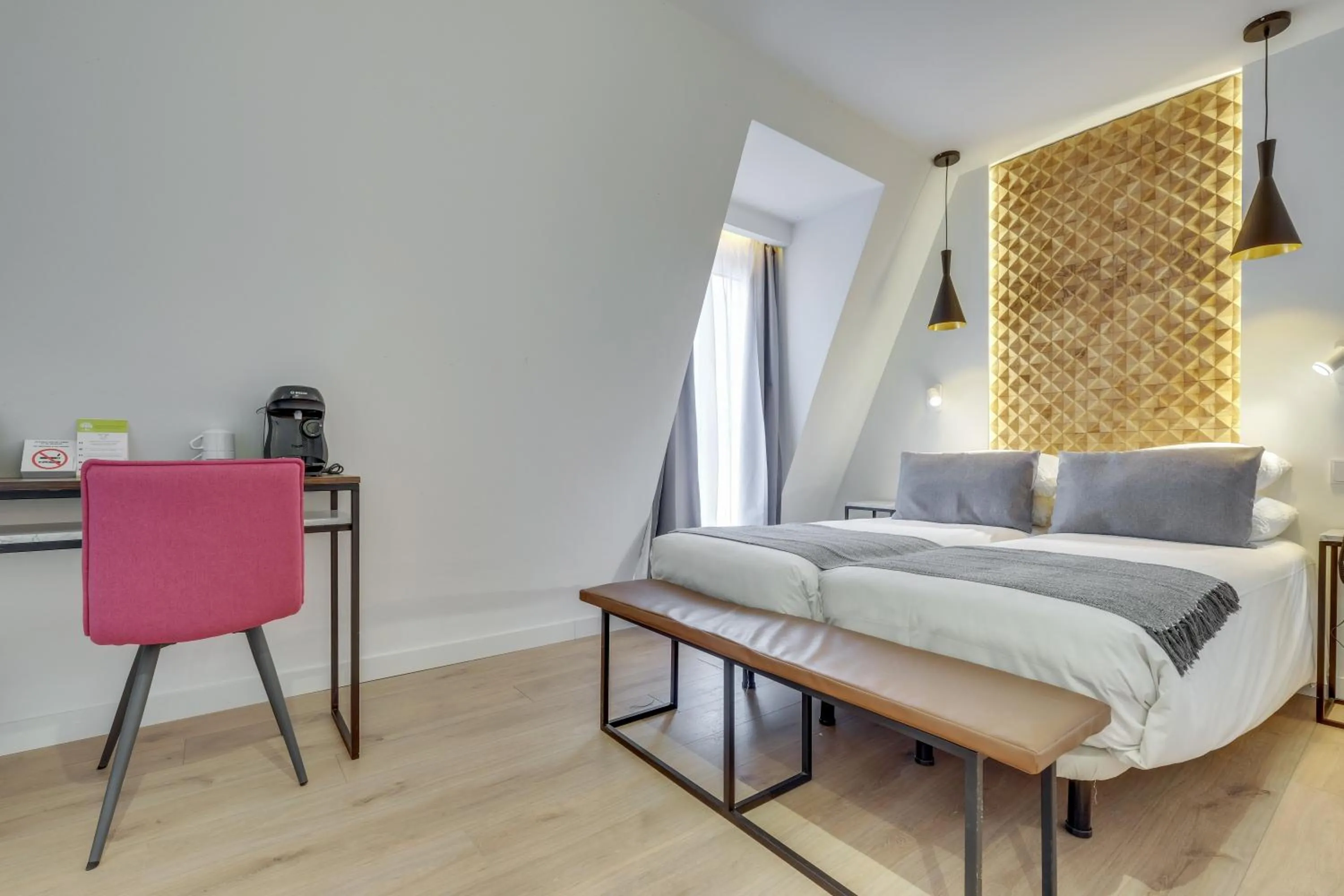 Superior Twin Room in Hotel Beausejour