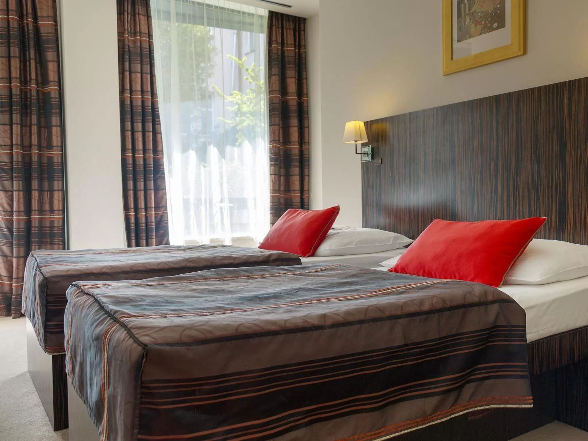 Double or Twin Room with Terrace in EA Hotel Crystal Palace