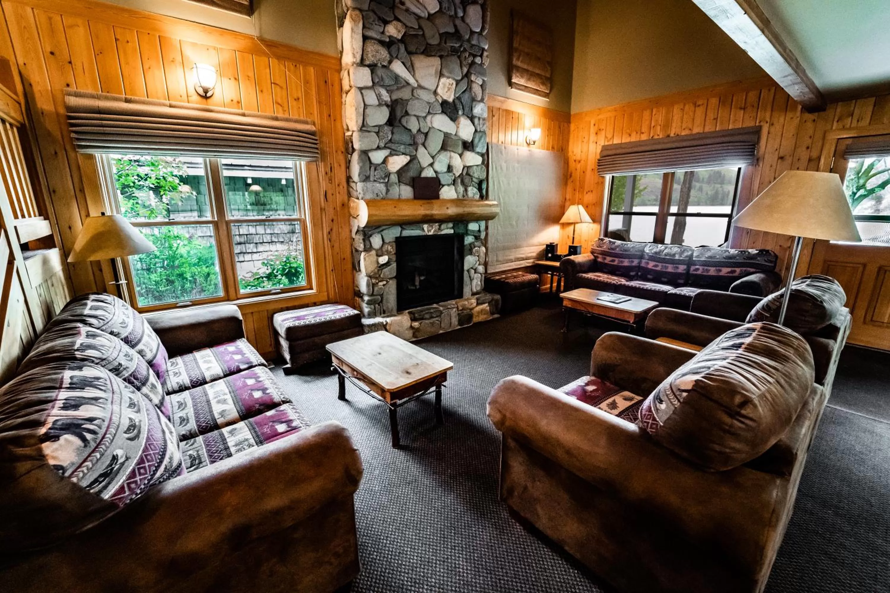 Triple Room in Sun Mountain Lodge