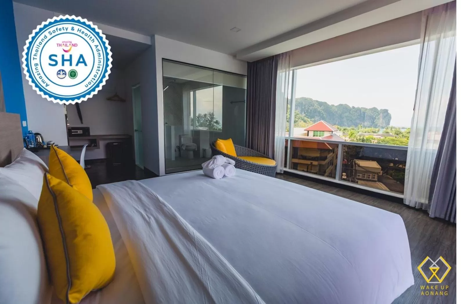 Deluxe Suite with Sea View in Wake Up Aonang Hotel