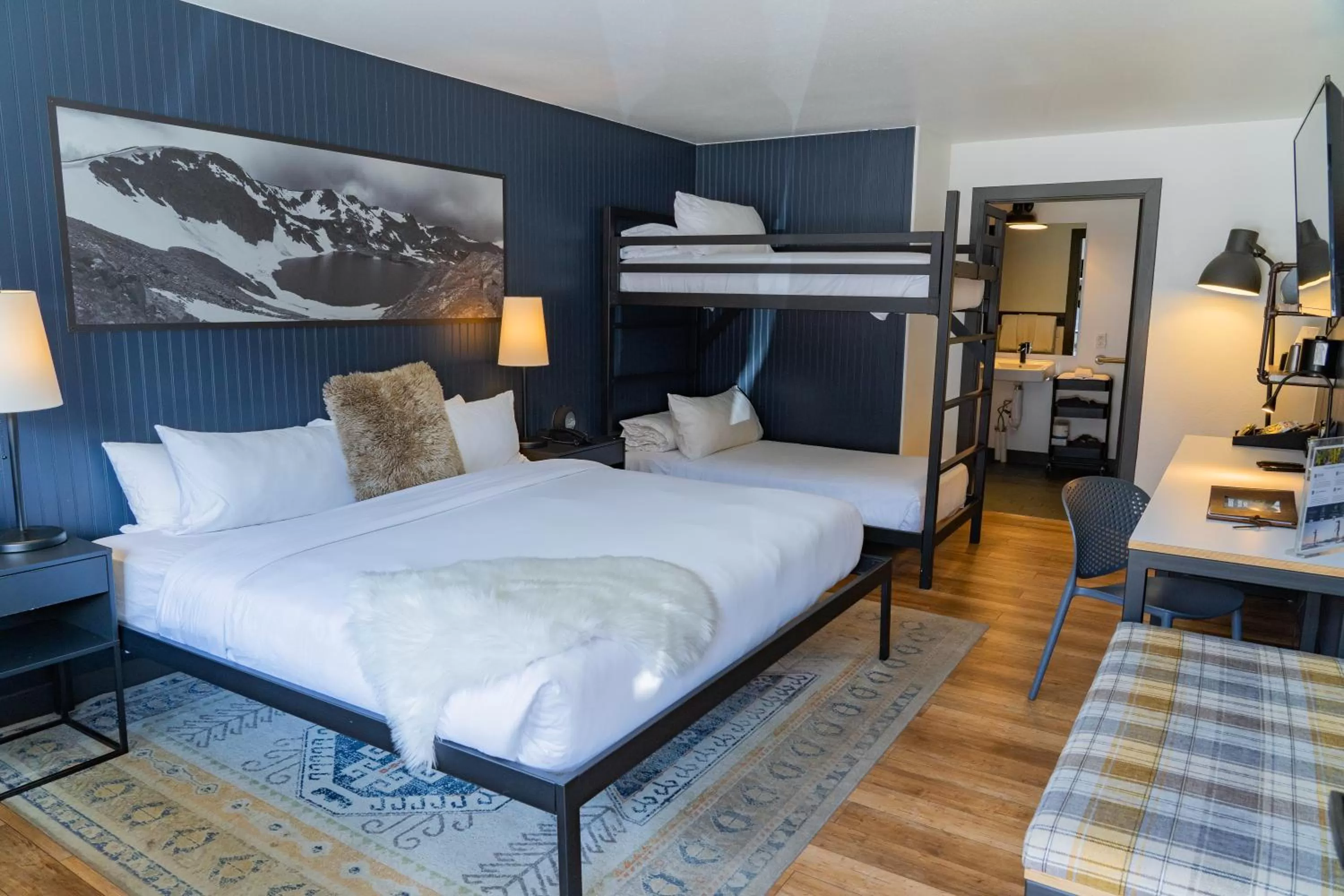 Triple Room in Gravity Haus Winter Park