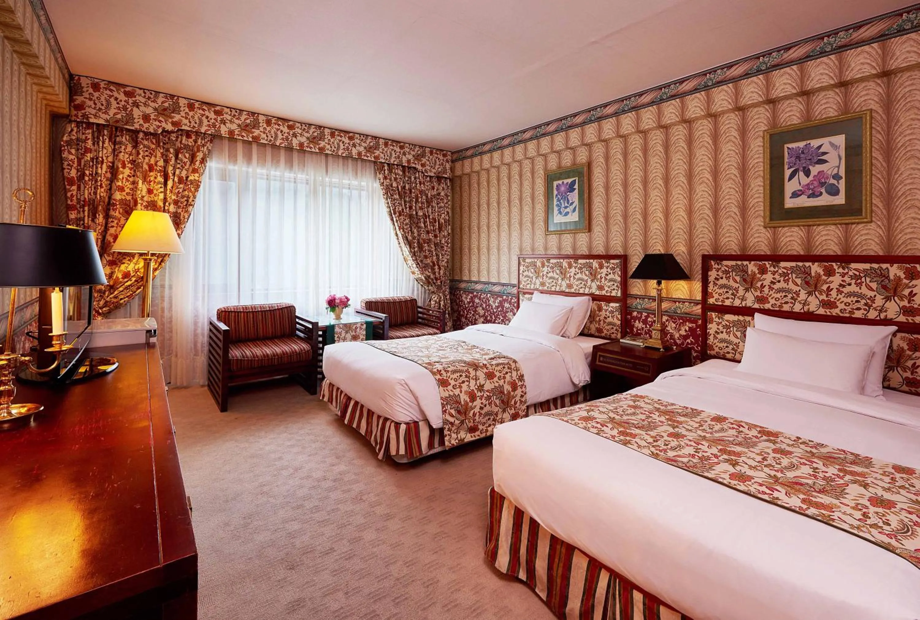 [Breakfast for 2] Deluxe Twin Room with Mountain View in KensingtonHotel Seorak