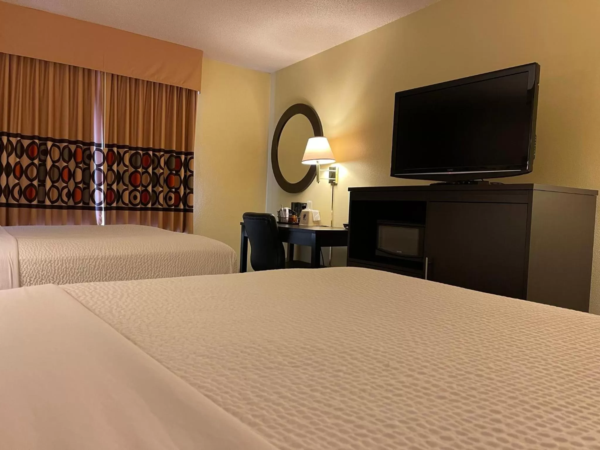 Double Room with Two Double Beds - Non-Smoking in Super 8 by Wyndham Colby