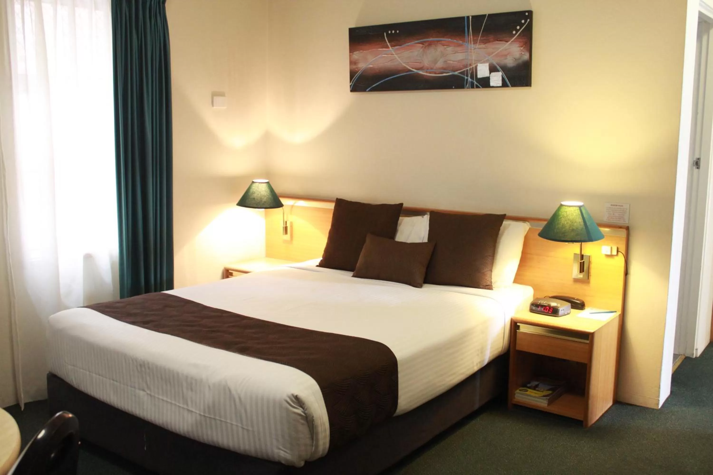 Family Room in Mid City Motor Inn Singleton