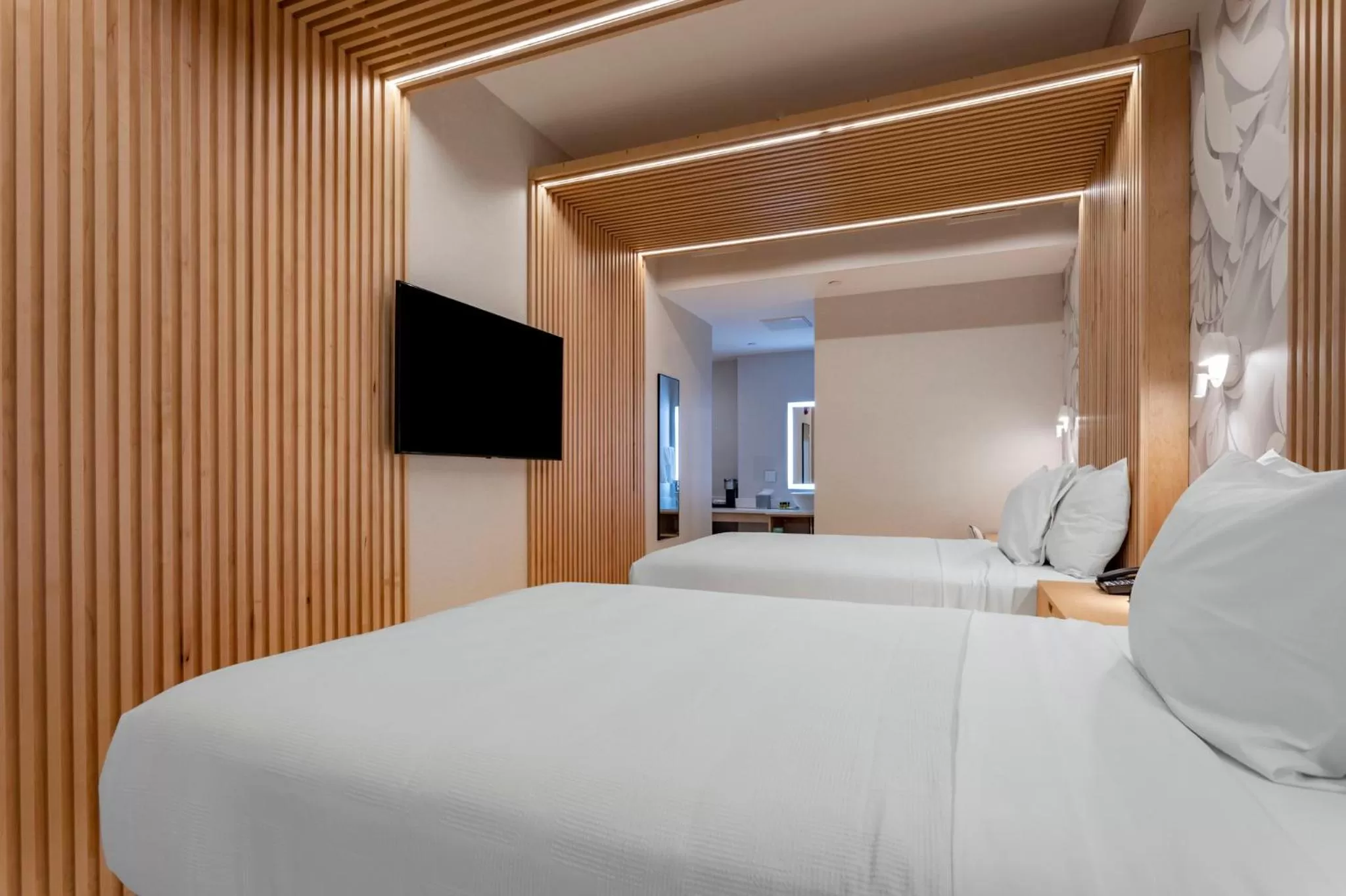 Standard Double Room with Two Double Beds in Best Western Plus Soho Hotel