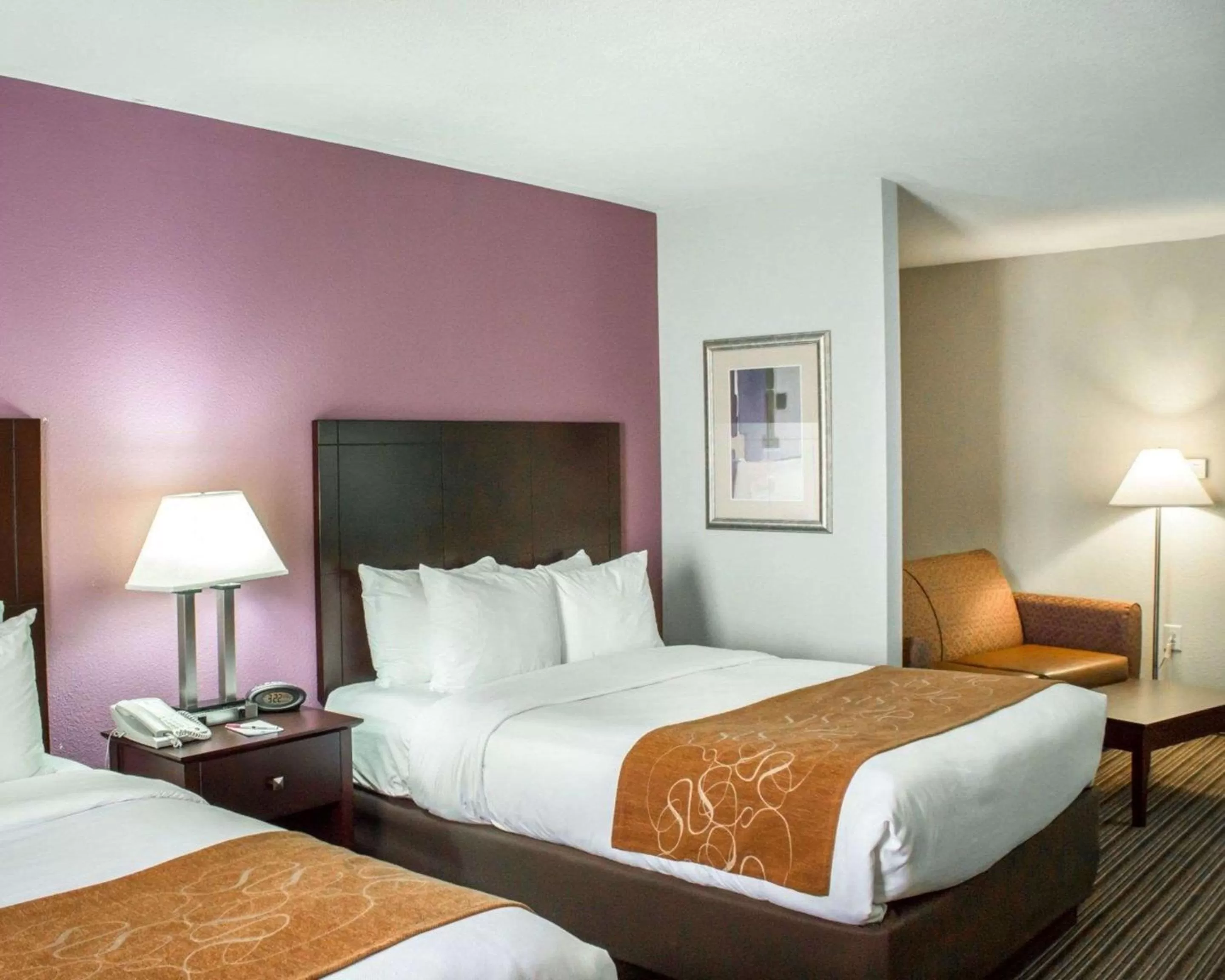 Queen Suite with 2 Queen Beds - Disability Access/Non-Smoking in Comfort Suites