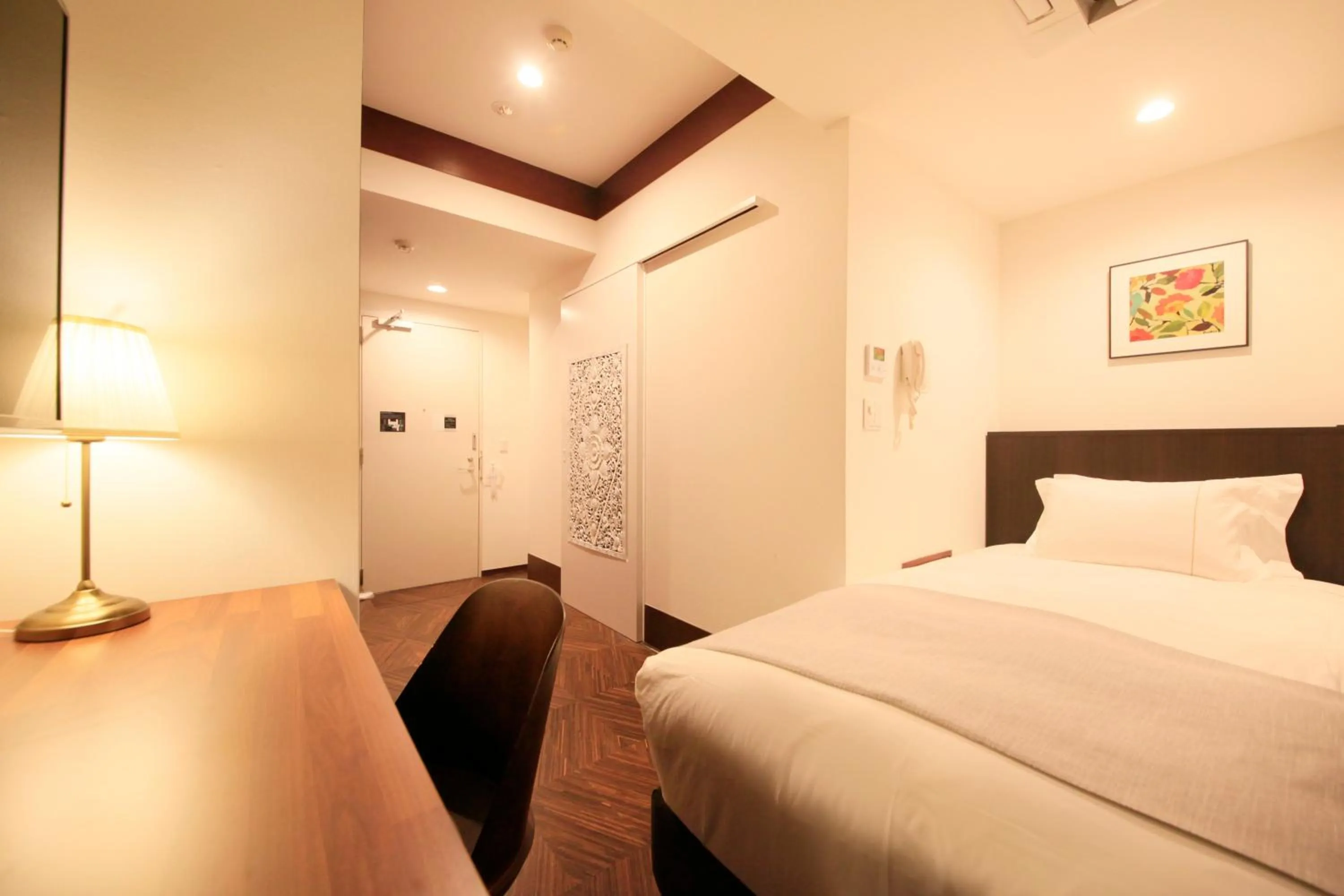 Standard Semi-Double Room - Non Smoking in Centurion Hotel Residential Akasaka Station
