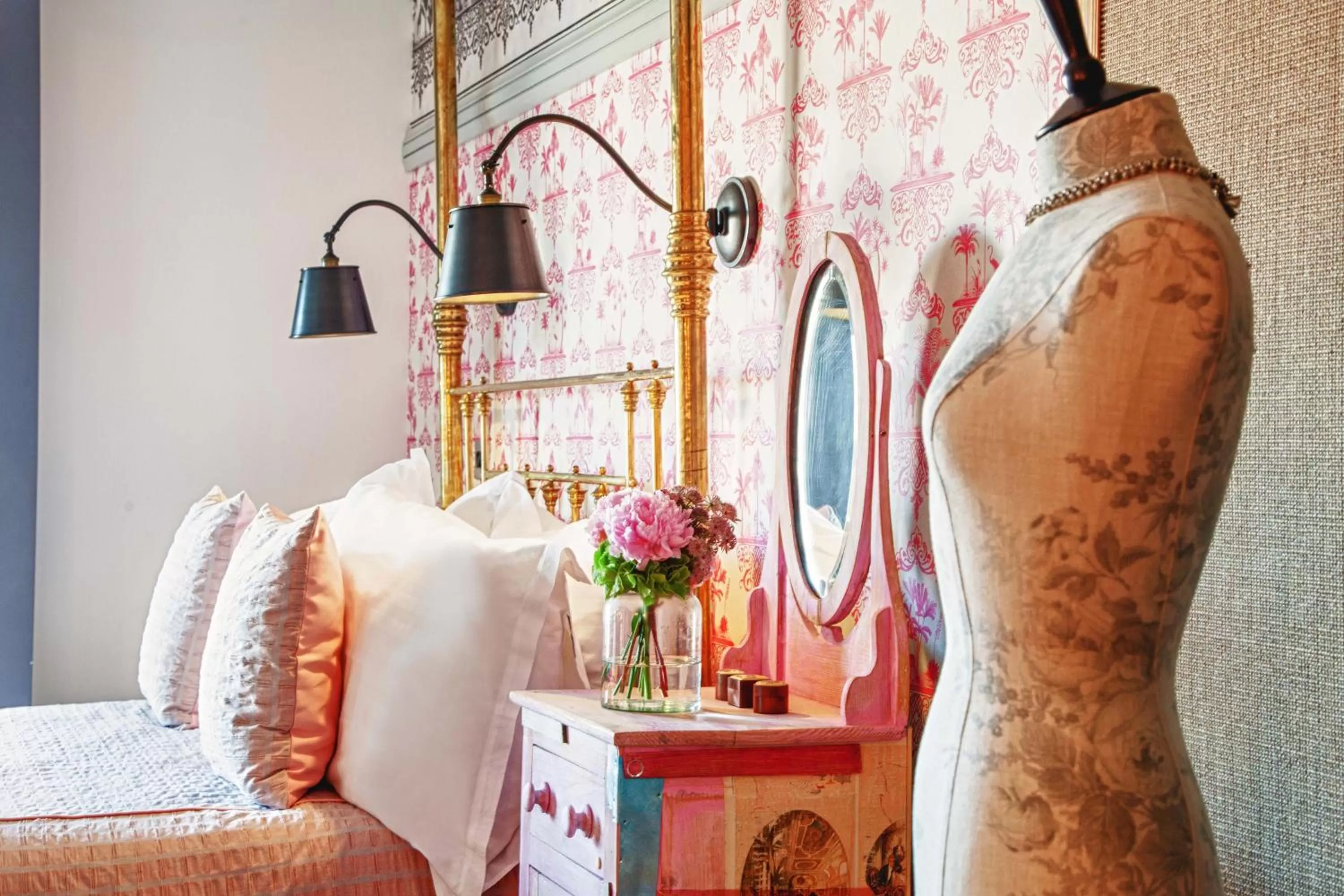 Suite in AX The Palace