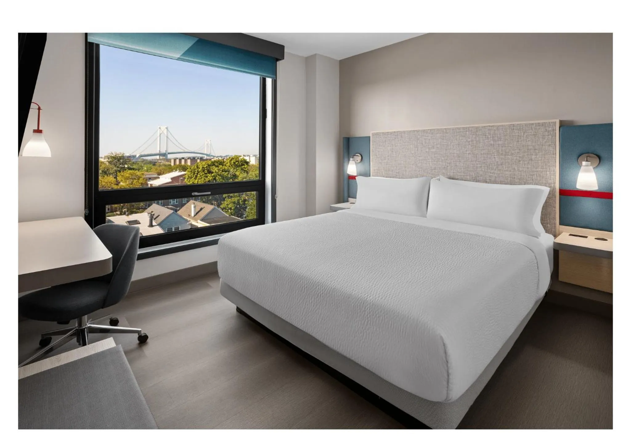 King Room - Hearing Accessible in avid hotels - Brooklyn Dyker Heights by IHG