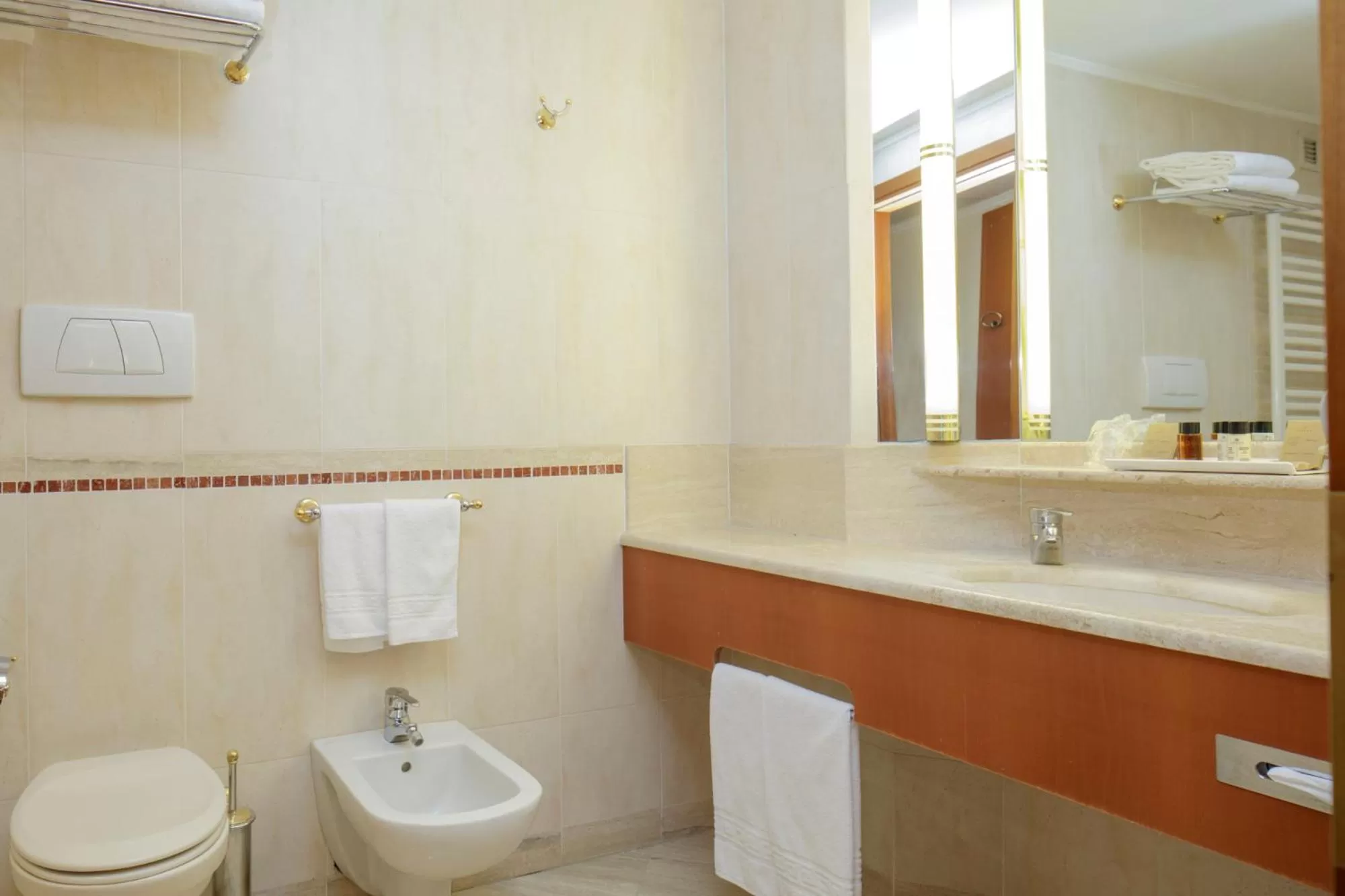 Double or Twin Room with Pool Access - single occupancy in Galzignano Resort Terme & Golf - Hotel Sporting