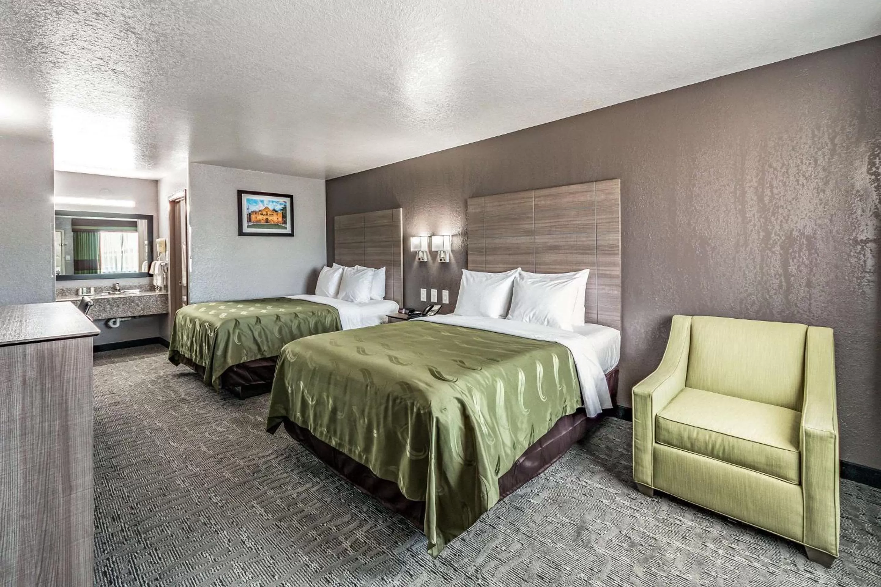 Queen Room with Two Queen Beds - Non-Smoking in Quality Inn I-10 East near Frost Bank Center