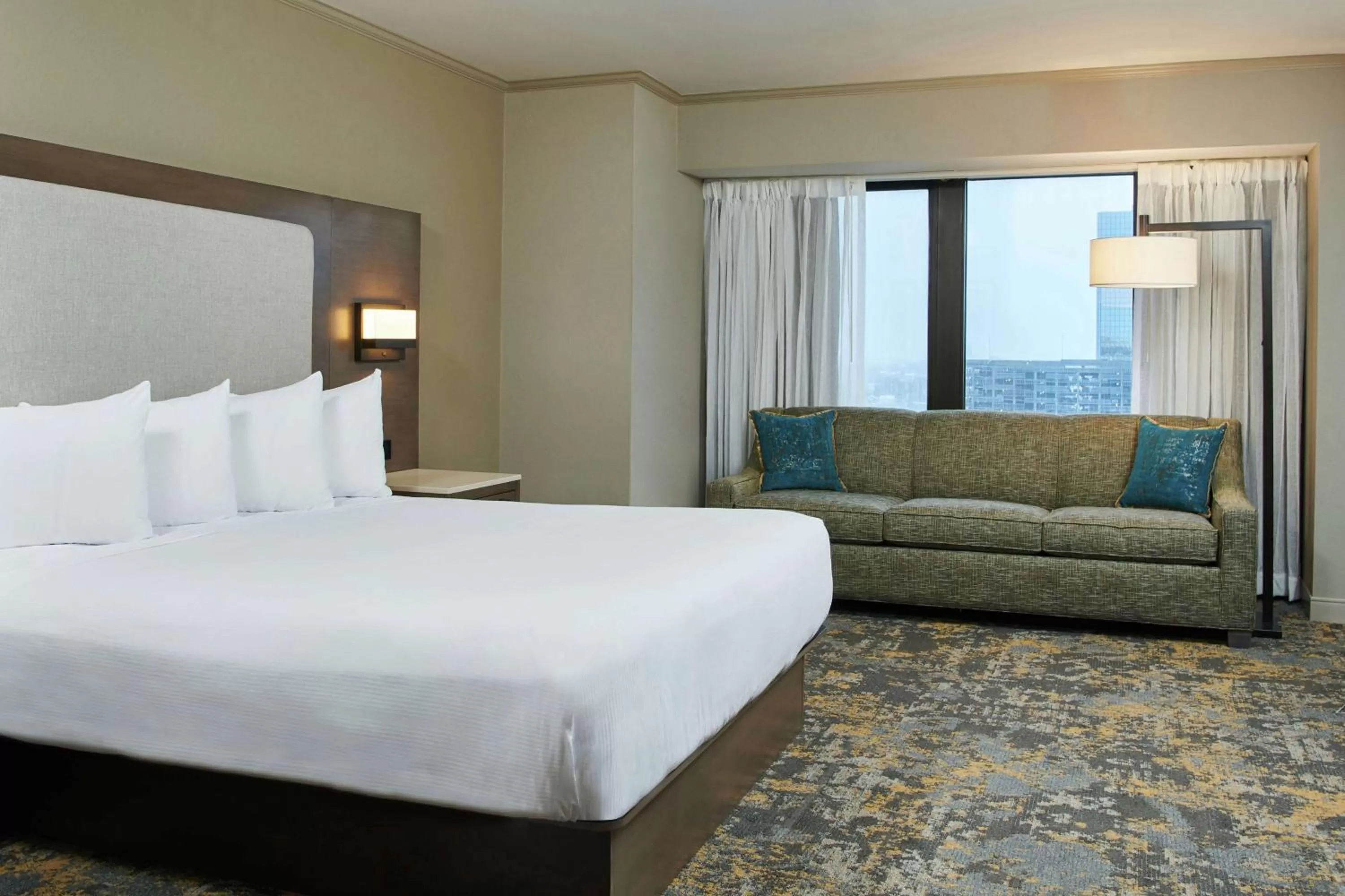 Deluxe King Room in Hilton Anchorage